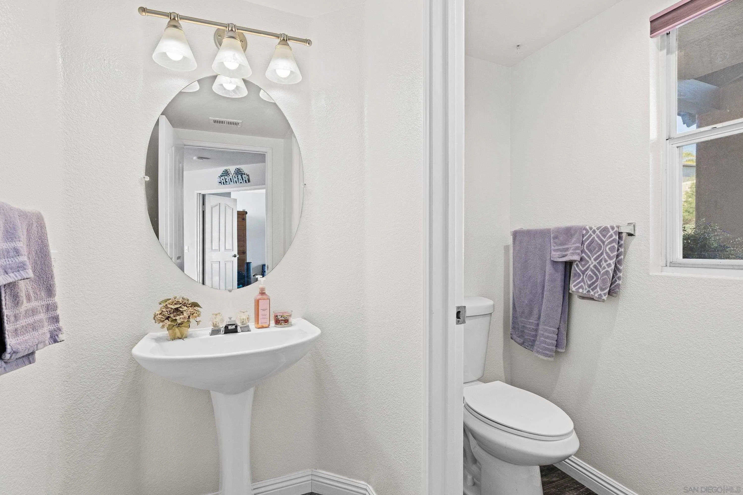 https://cdn.realtyfeed.com/cdn/127/260012764/2528094b9ddad12932afccfea6e89a56.webp