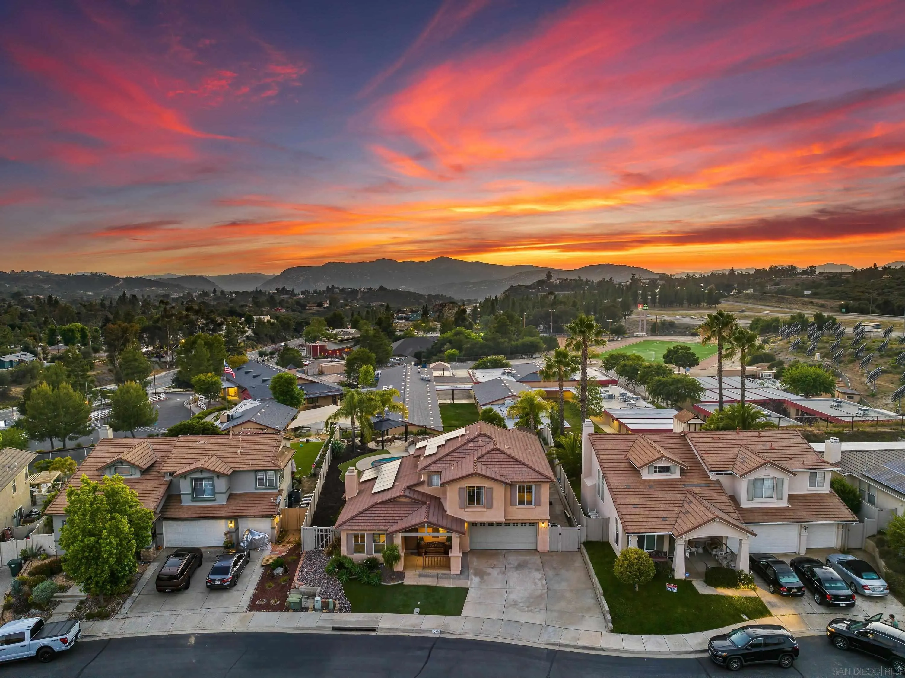 https://cdn.realtyfeed.com/cdn/127/260012764/5a687ae3520da6426b78165e330bdcc7.webp