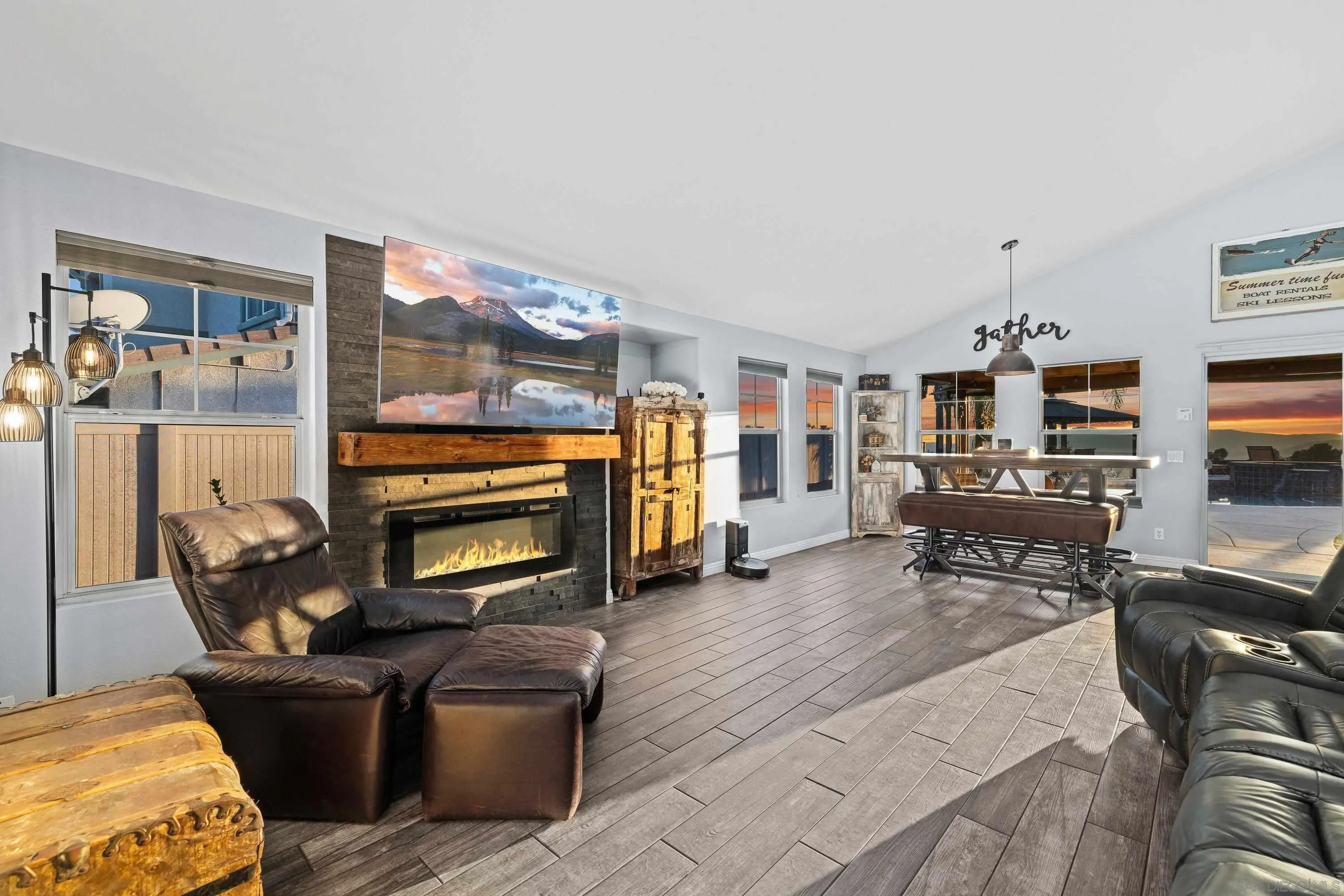 https://cdn.realtyfeed.com/cdn/127/260012764/c4dd9cbc36fa9c8d37f4abc4ff6adfc2.webp