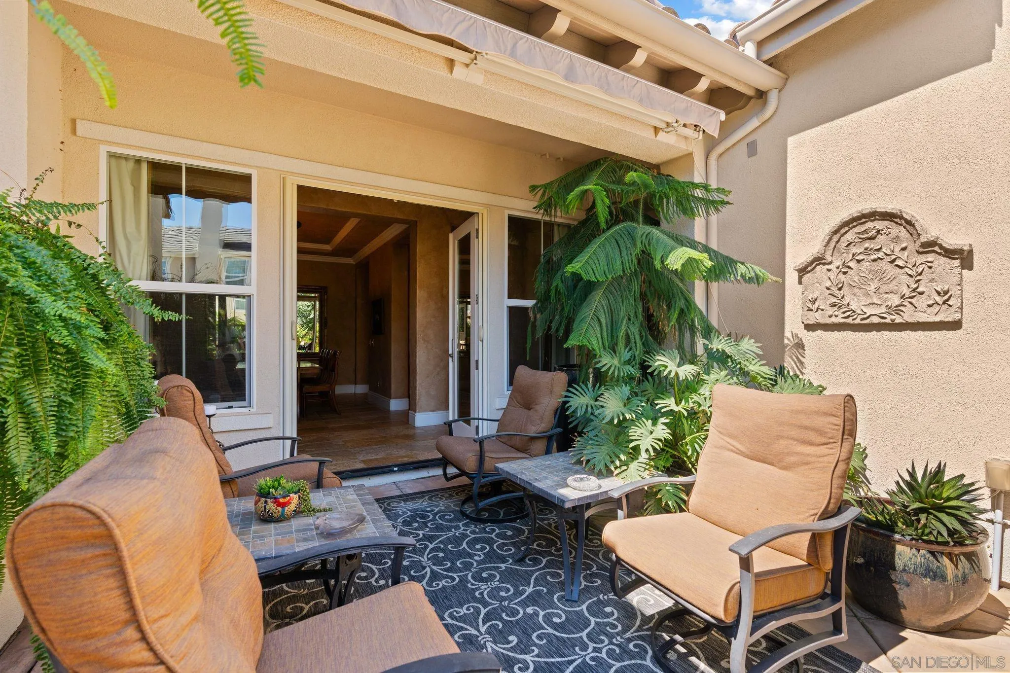 https://cdn.realtyfeed.com/cdn/127/260012766/39415e8b52a4512be16bf301ce624b94.webp