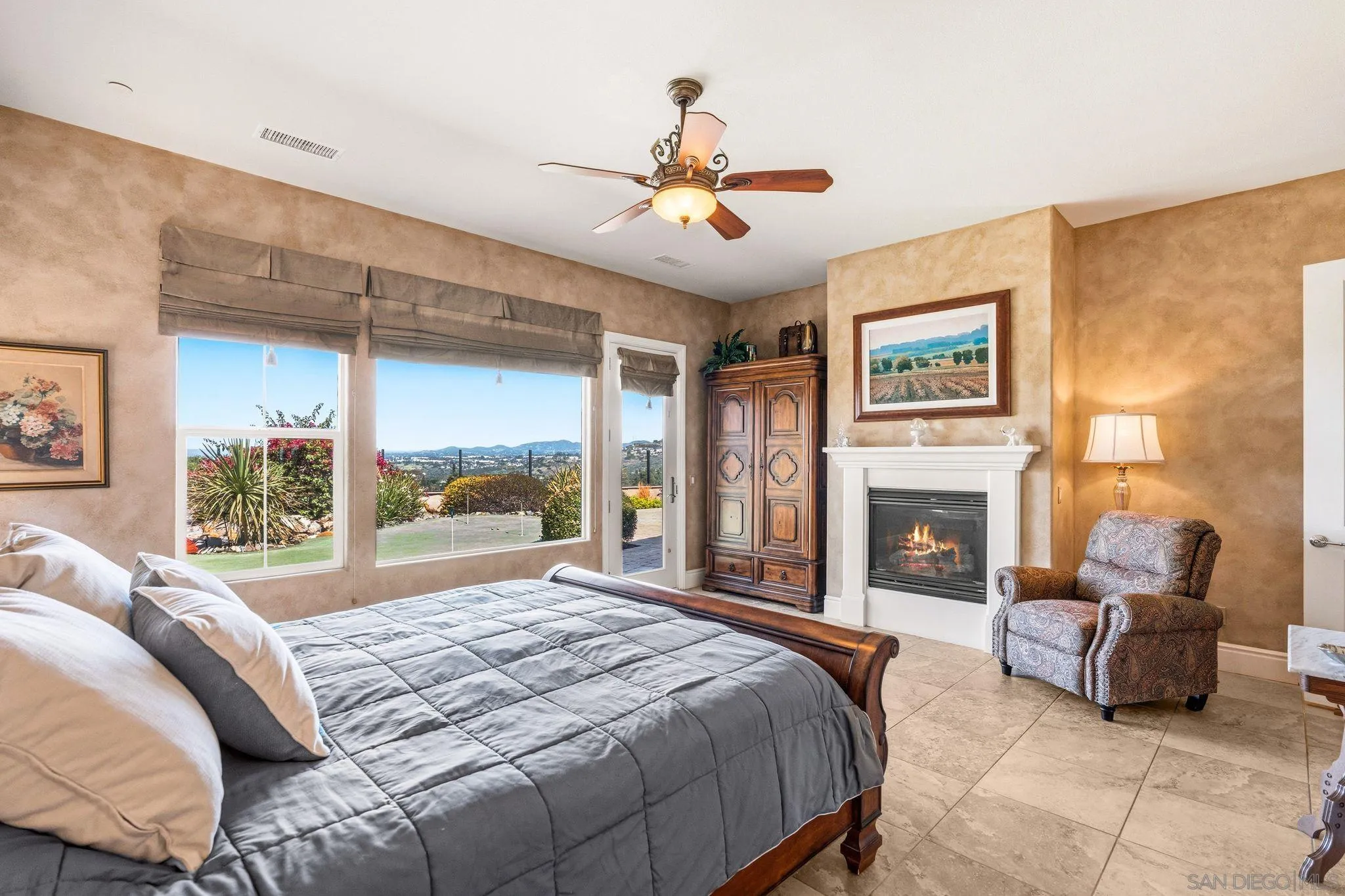 https://cdn.realtyfeed.com/cdn/127/260012766/5a33a4b2048eaa9dbc94865ea5cc0b5e.webp
