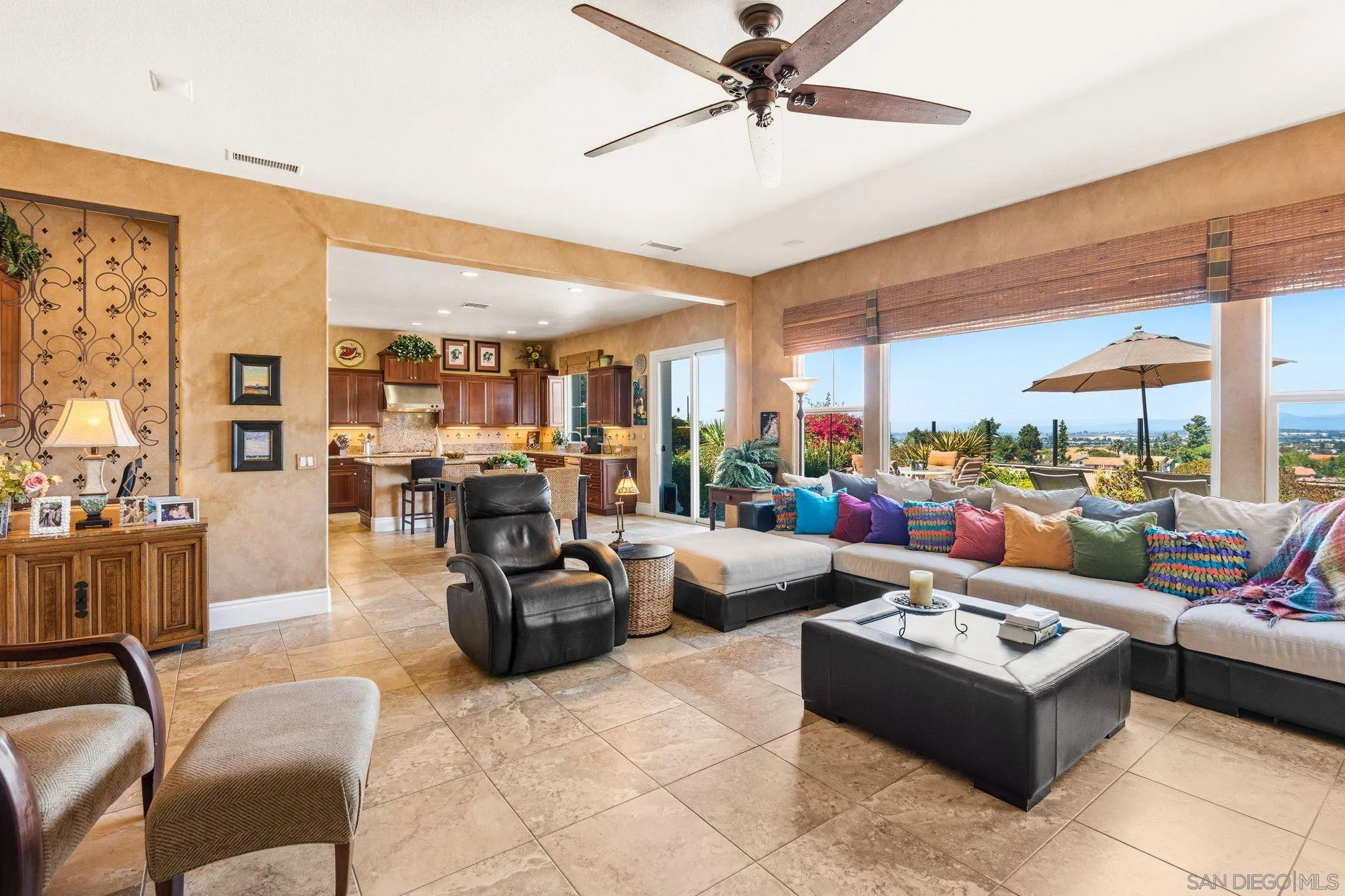 https://cdn.realtyfeed.com/cdn/127/260012766/b7ea112d8971fd57d4cf8f7e0b842d74.webp