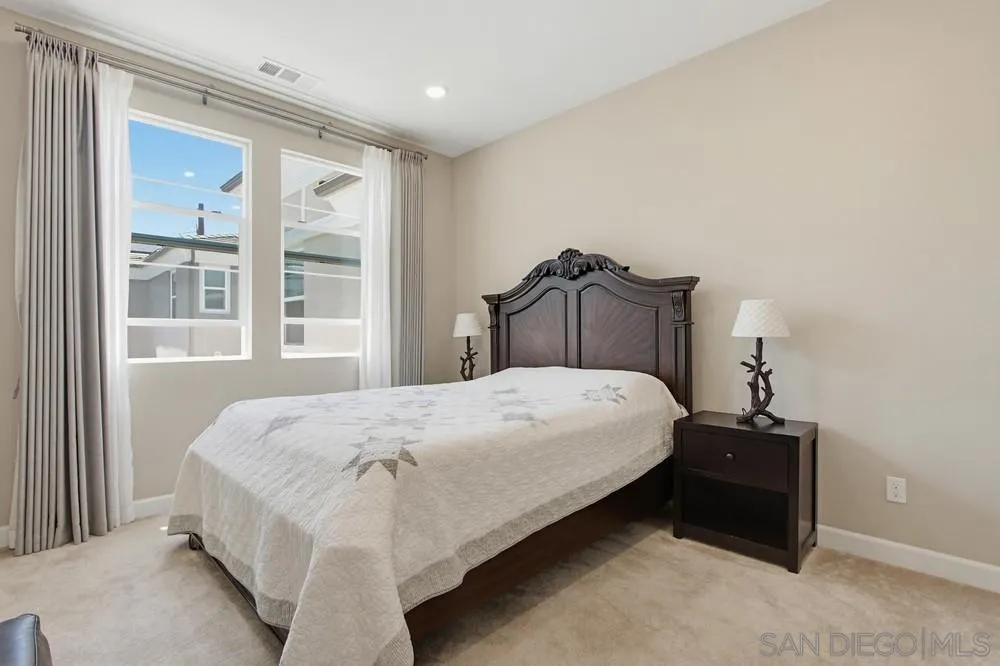 Photo #23: 260012776 Listing: Photo #23