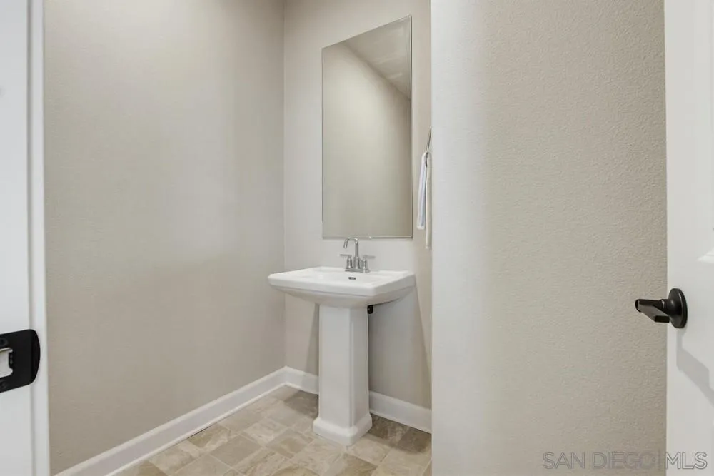 Photo #30: 260012776 Listing: Photo #30