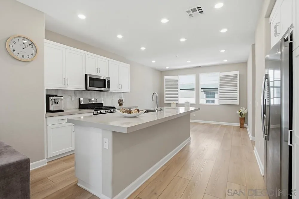 Photo #15: 260012776 Listing: Photo #15