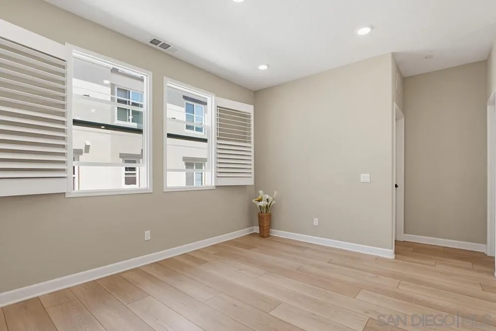 Photo #29: 260012776 Listing: Photo #29
