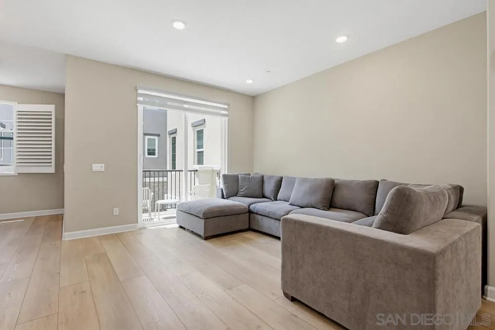 Photo #10: 260012776 Listing: Photo #10