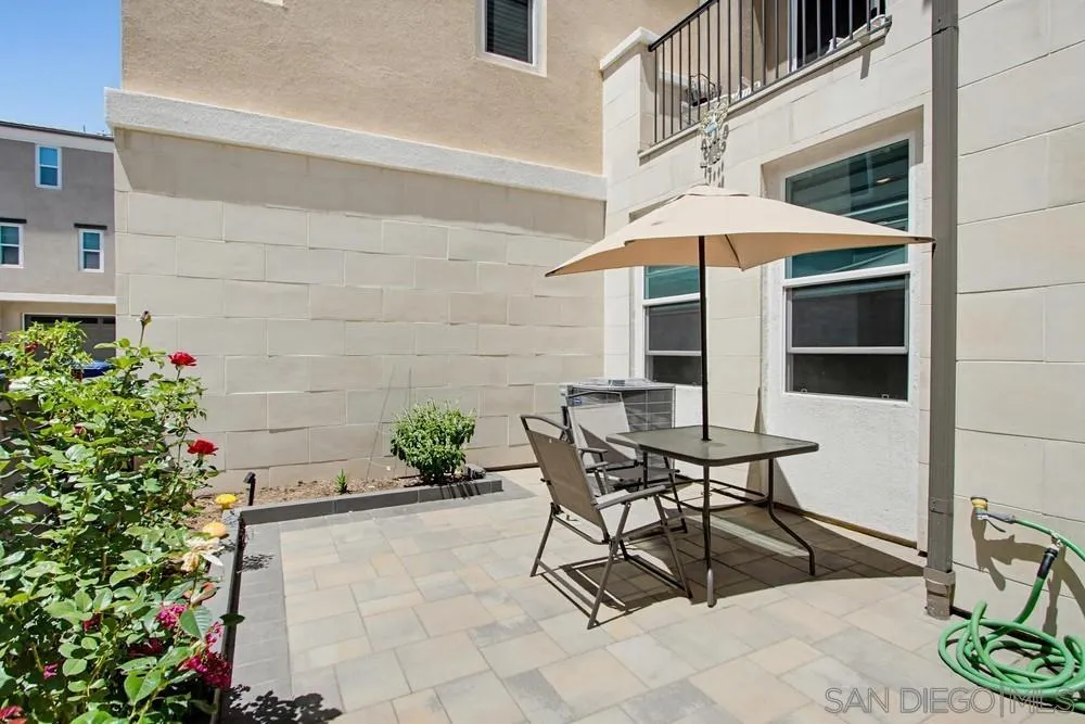 Photo #5: 260012776 Listing: Photo #5