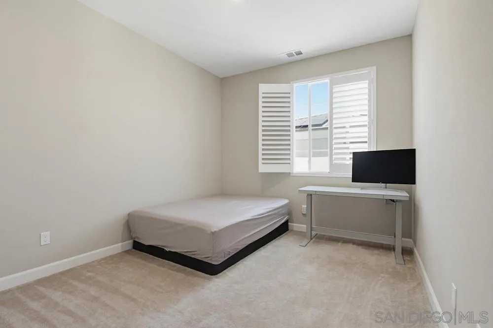 Photo #31: 260012776 Listing: Photo #31