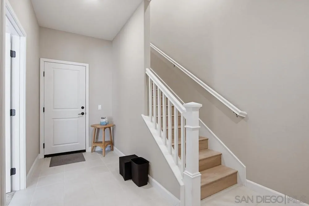 Photo #8: 260012776 Listing: Photo #8