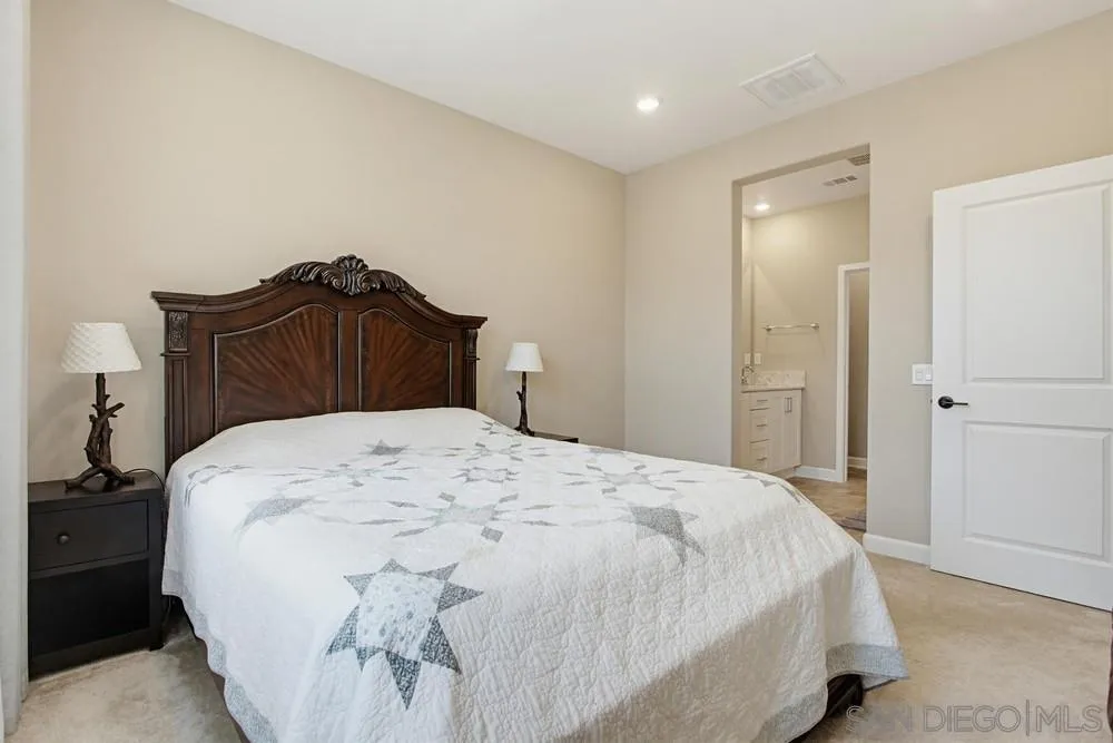 Photo #25: 260012776 Listing: Photo #25