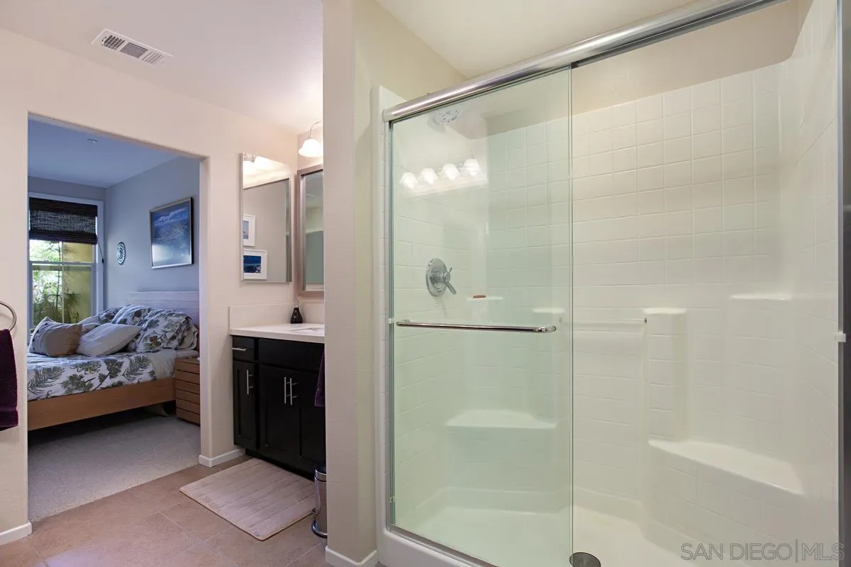 Photo #14: 260012778 Listing: Photo #14