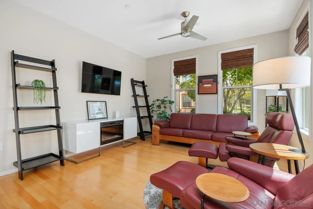 6635 Canopy Ridge Unit 25, San Diego, CA 92121 - Photo 5 of 30, San Diego, CA