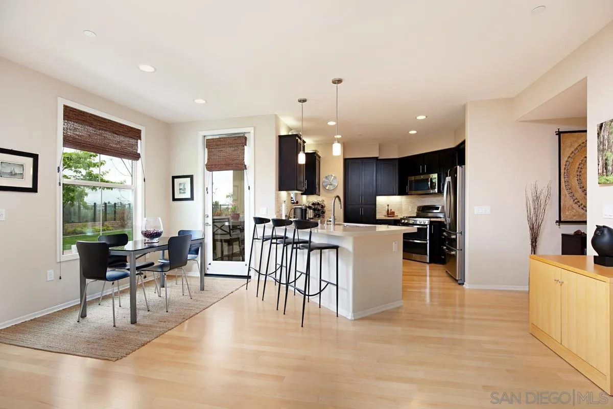 Photo #7: 260012778 Listing: Photo #7