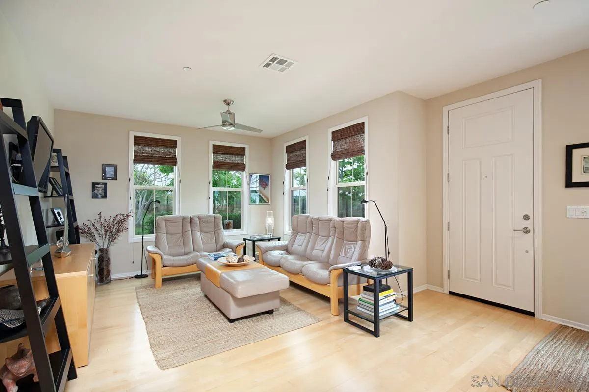 Photo #4: 260012778 Listing: Photo #4