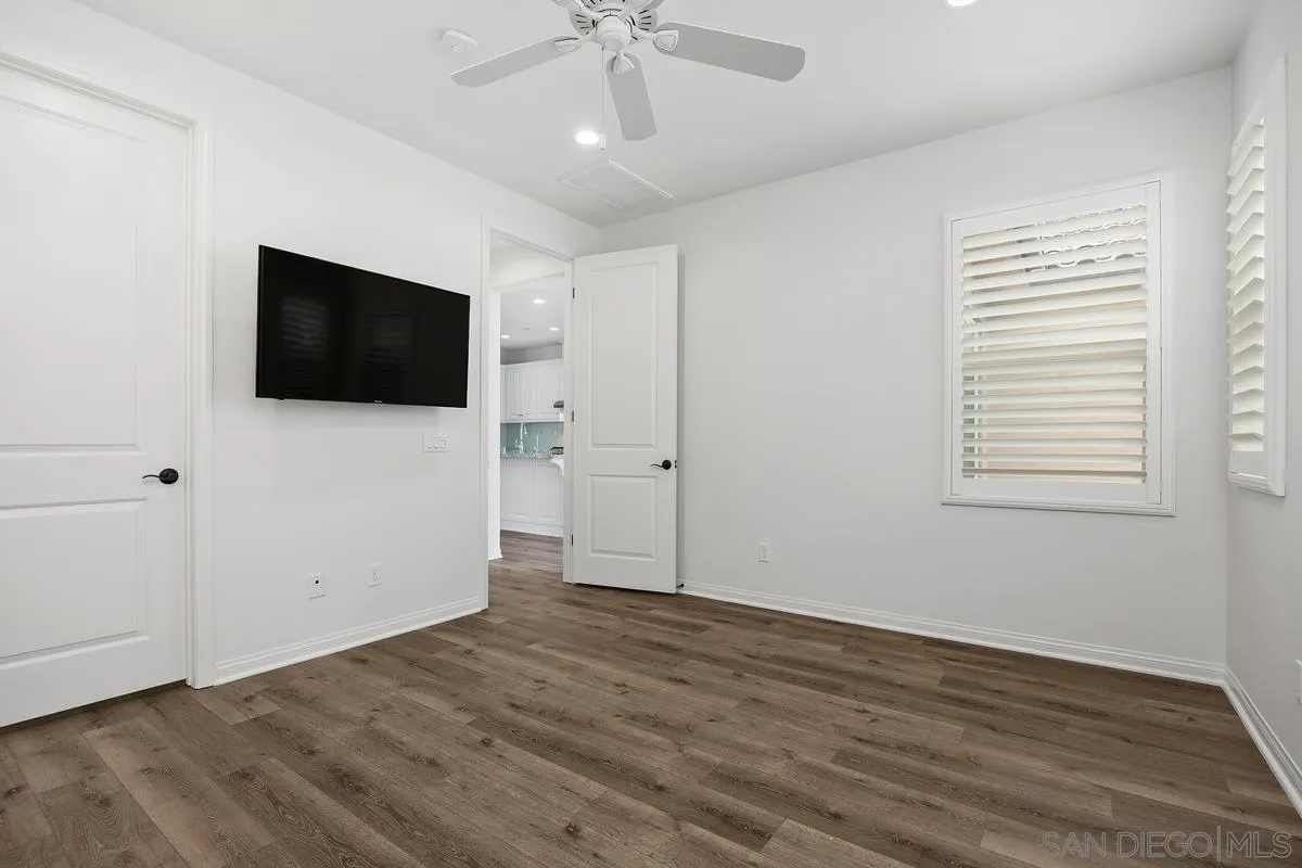 Photo #14: 260012780 Listing: Photo #14