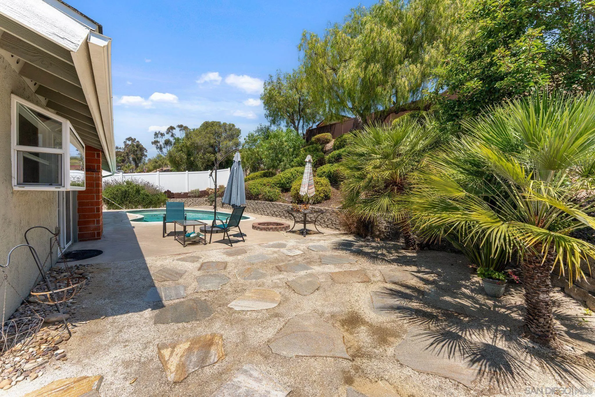 https://cdn.realtyfeed.com/cdn/127/260012781/3837dcba3a3d84427db992800f9d84d1.webp