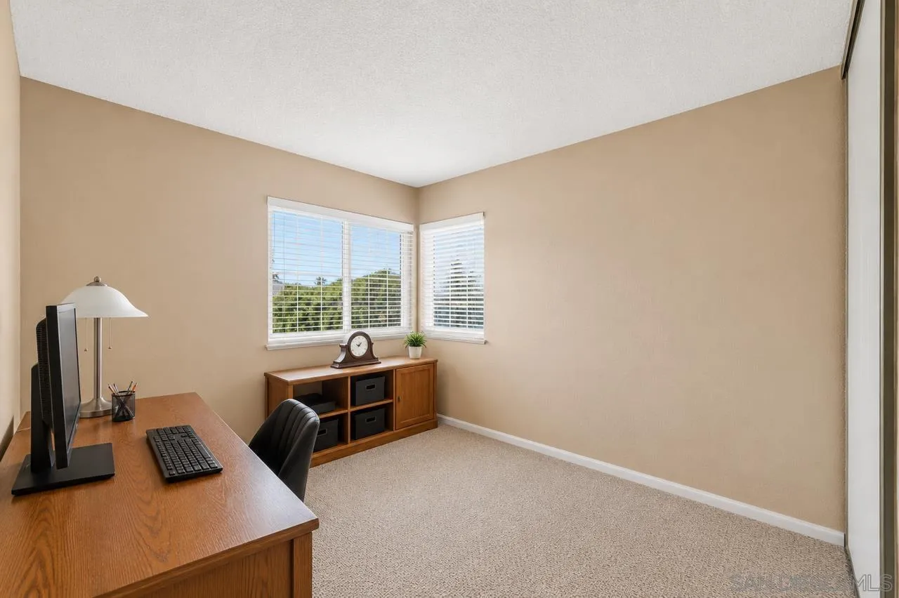 https://cdn.realtyfeed.com/cdn/127/260012781/8a22630f287fa9c0fa2cc7d205d49472.webp