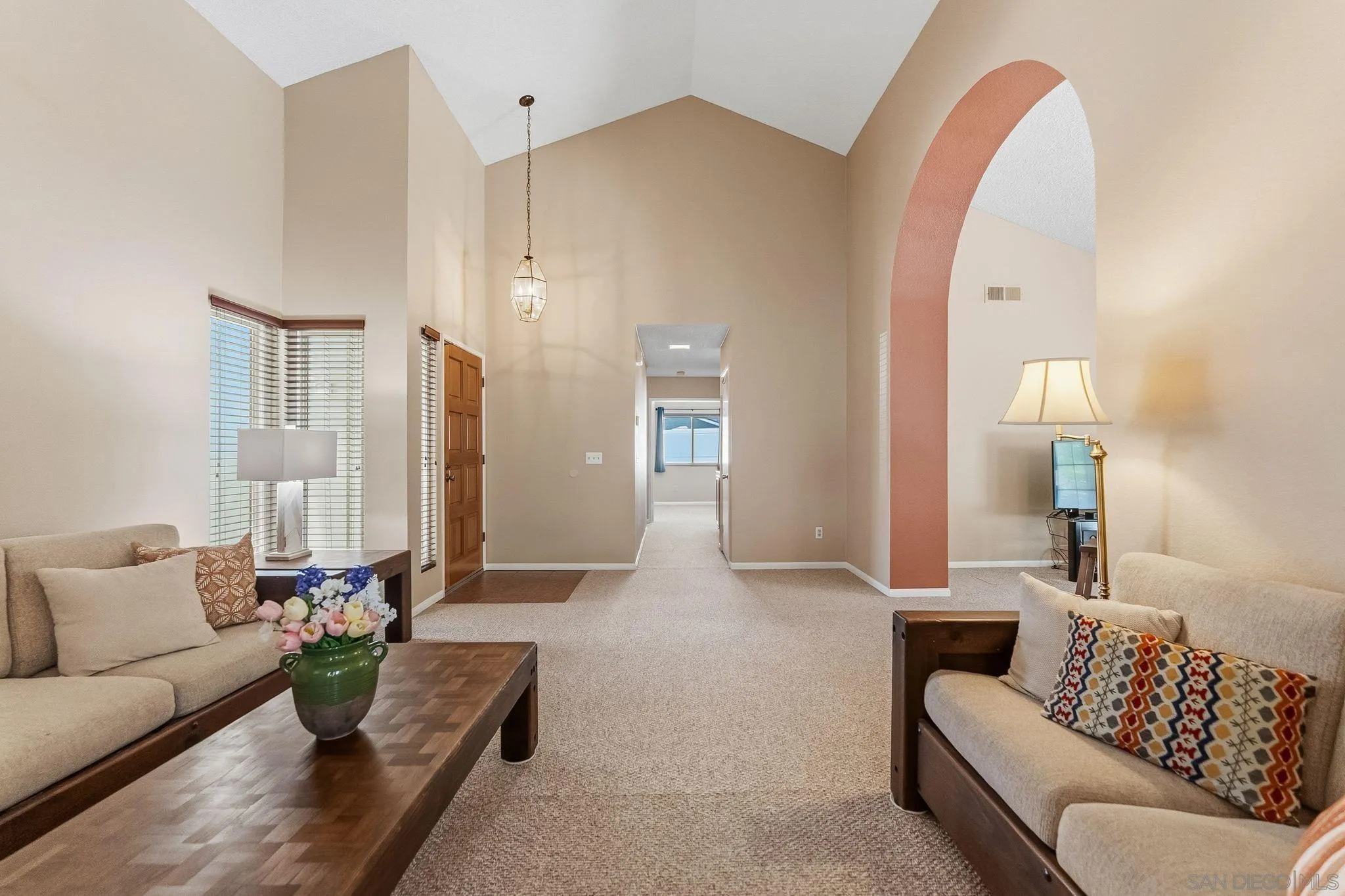 https://cdn.realtyfeed.com/cdn/127/260012781/9b0e9c9c29faac95dceff5ad79703a20.webp