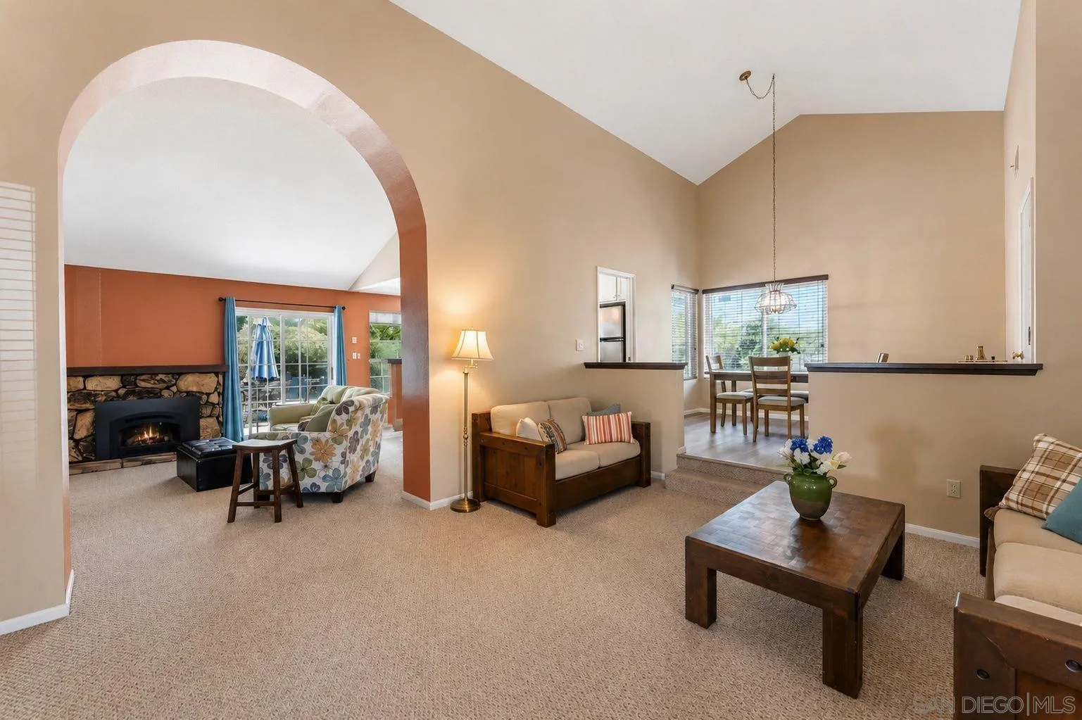 https://cdn.realtyfeed.com/cdn/127/260012781/d52eb576ace4e6b8f1808b070f790005.webp