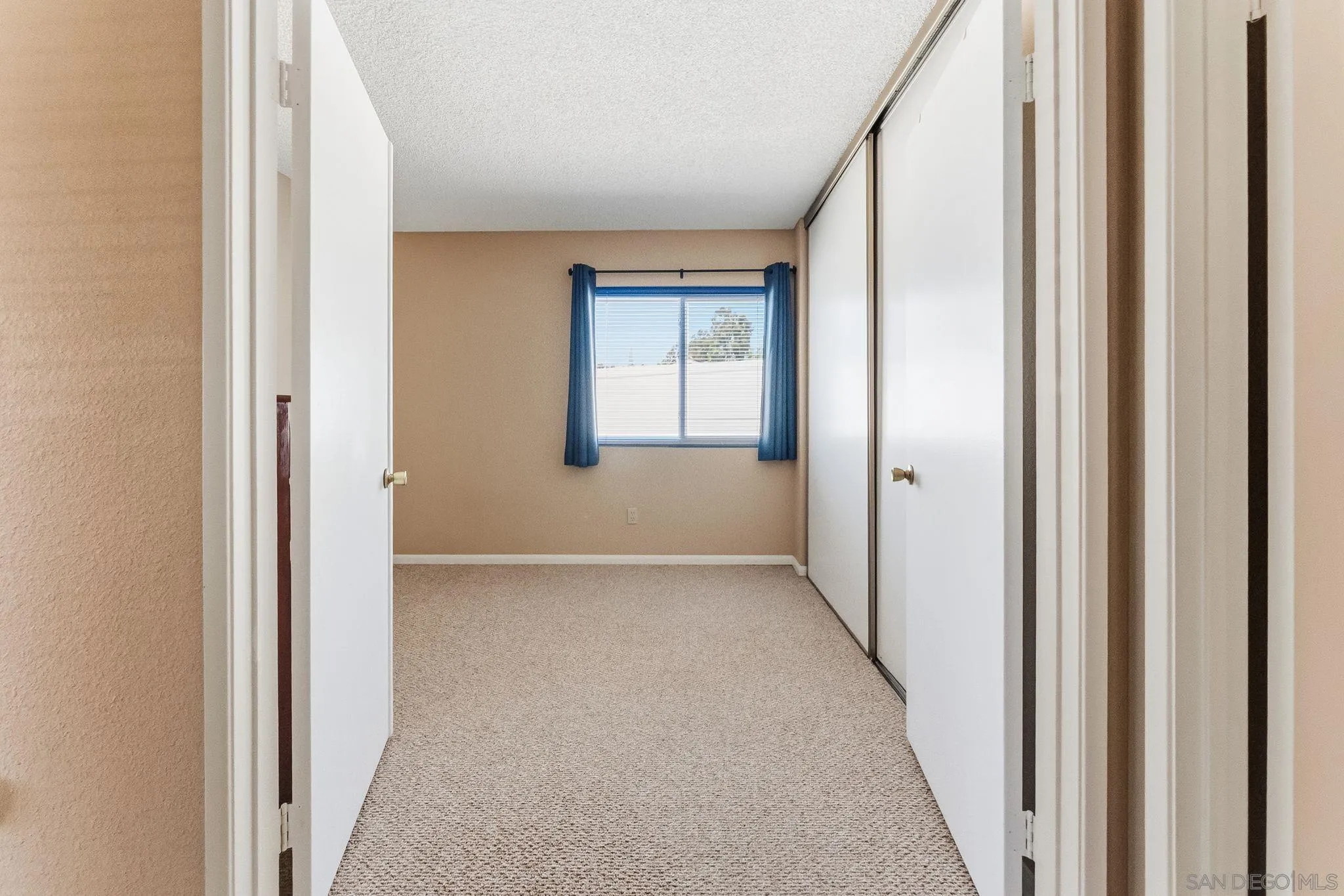 https://cdn.realtyfeed.com/cdn/127/260012781/f3a0623afcd11c09713f9538c5550d0d.webp