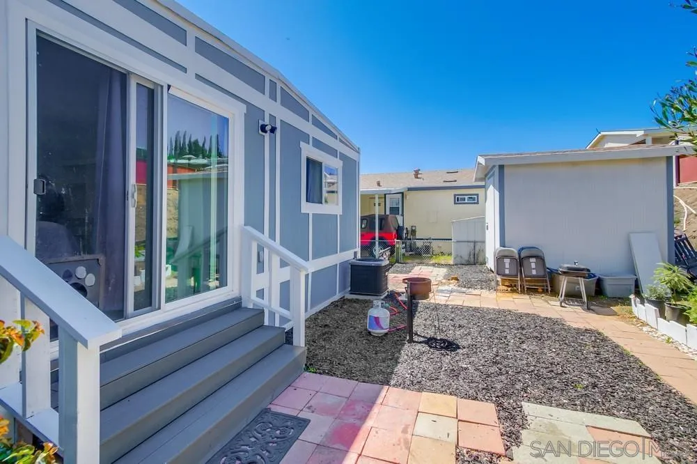 https://cdn.realtyfeed.com/cdn/127/260012787/70de194a3a296f2af2c5873a767c881e.webp