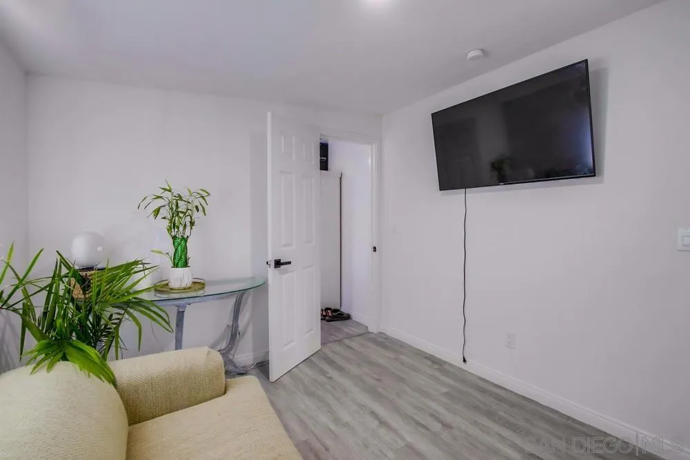 https://cdn.realtyfeed.com/cdn/127/260012787/7e3d5de18ebecf11b37e9f4ec6901326.webp