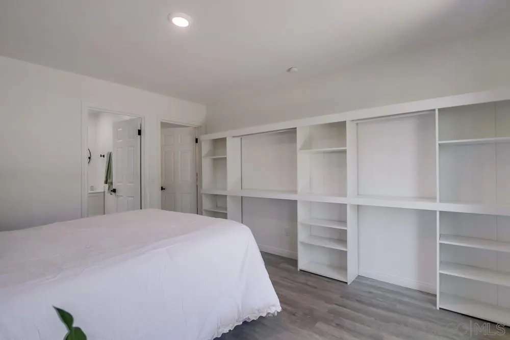 https://cdn.realtyfeed.com/cdn/127/260012787/8d1e26fdaef12229be6ac7b6c954a30b.webp