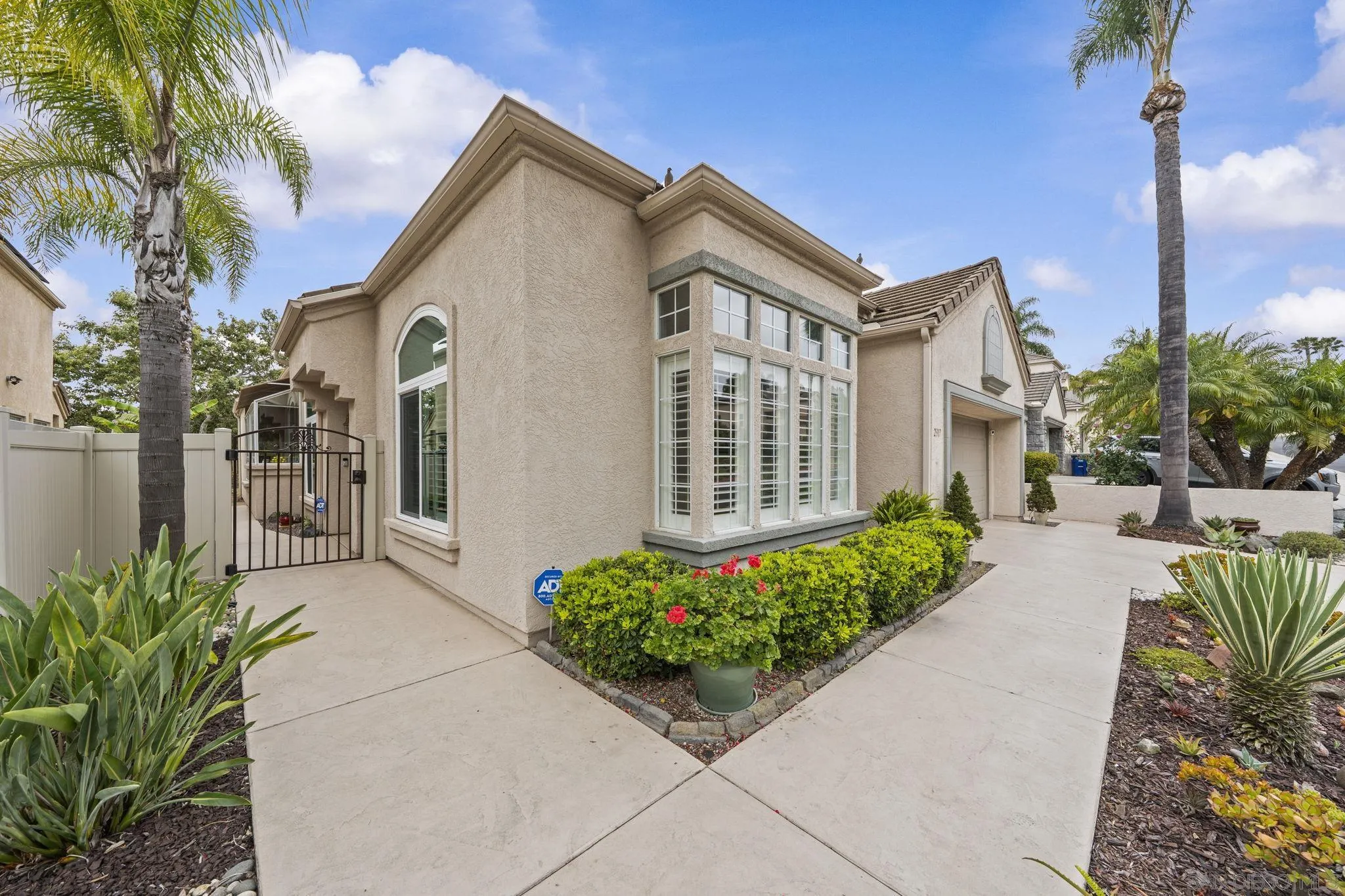 https://cdn.realtyfeed.com/cdn/127/260012791/3f7f1c962520bc1fc09cf3ad014fbccf.webp