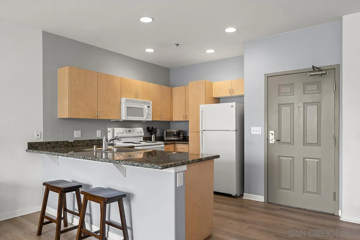 https://cdn.realtyfeed.com/cdn/127/260012795/1672fedb2b2f151eda6f760e0dd98b17.webp