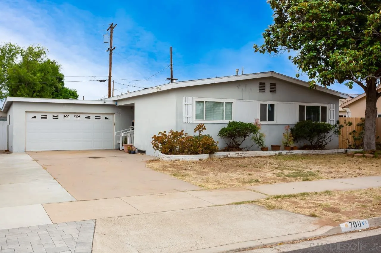 https://cdn.realtyfeed.com/cdn/127/260012802/47d4d9540b9eed6123fcc8b30d3a99e7.webp