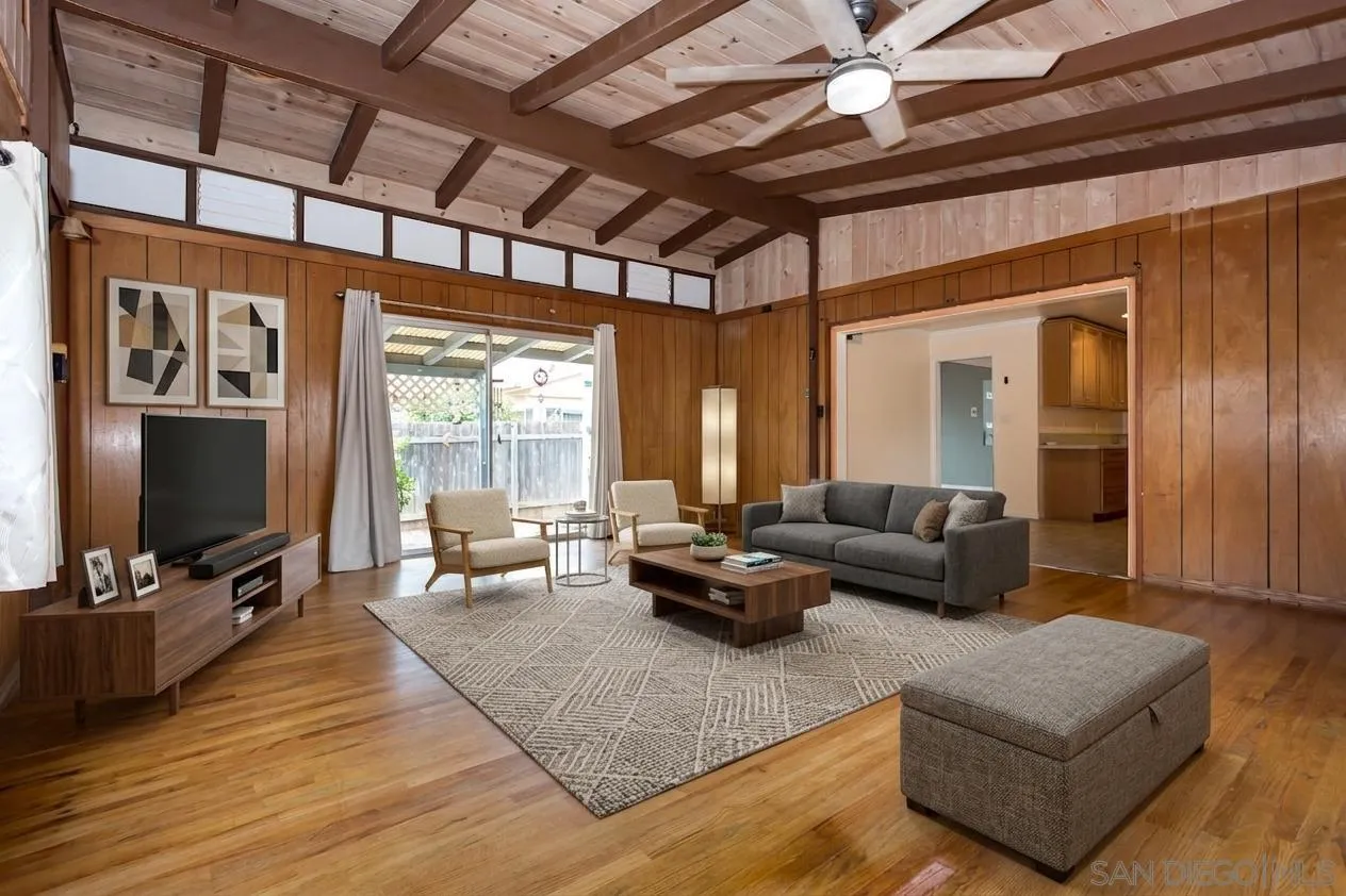 https://cdn.realtyfeed.com/cdn/127/260012802/4beec0ede10455fe87a220471717374e.webp