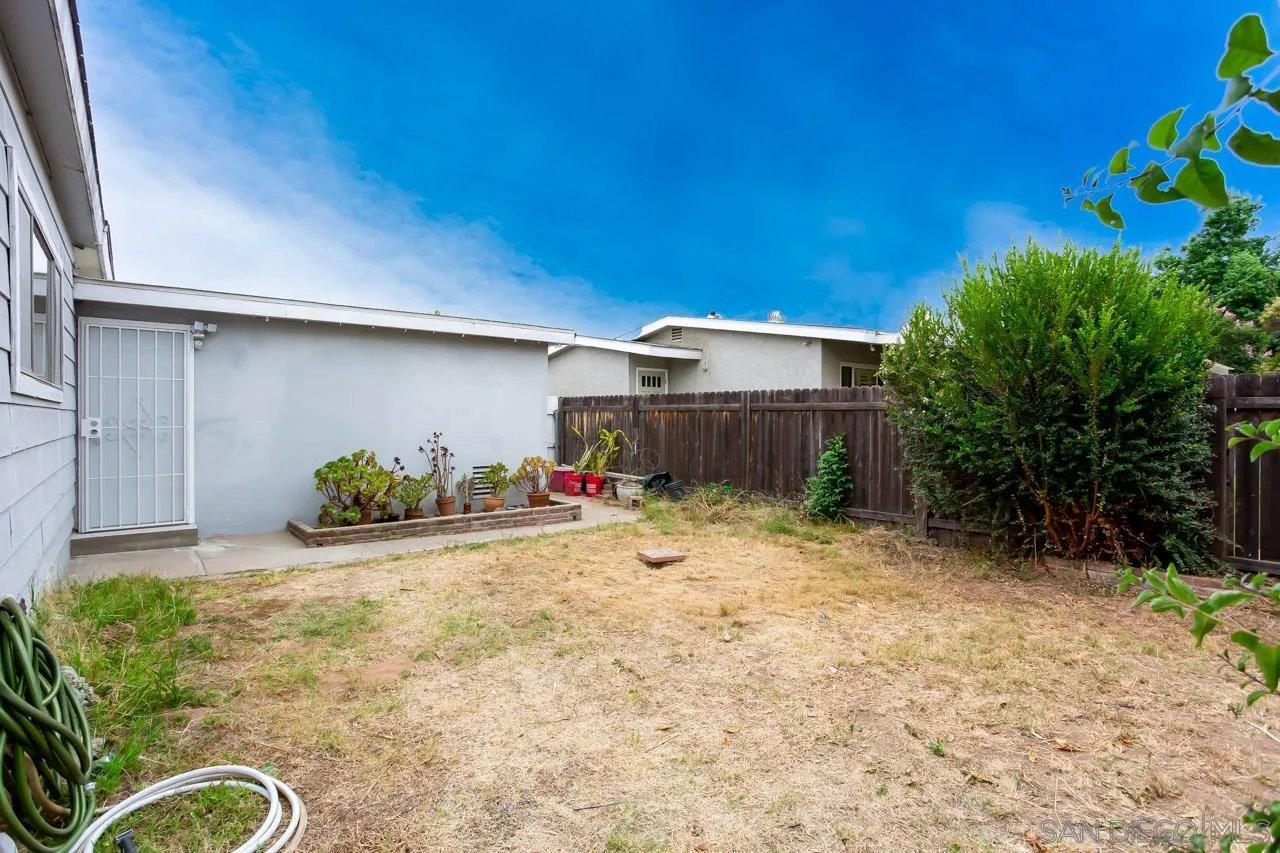 https://cdn.realtyfeed.com/cdn/127/260012802/a377bd158ea269773400bd2b55d3ab91.webp