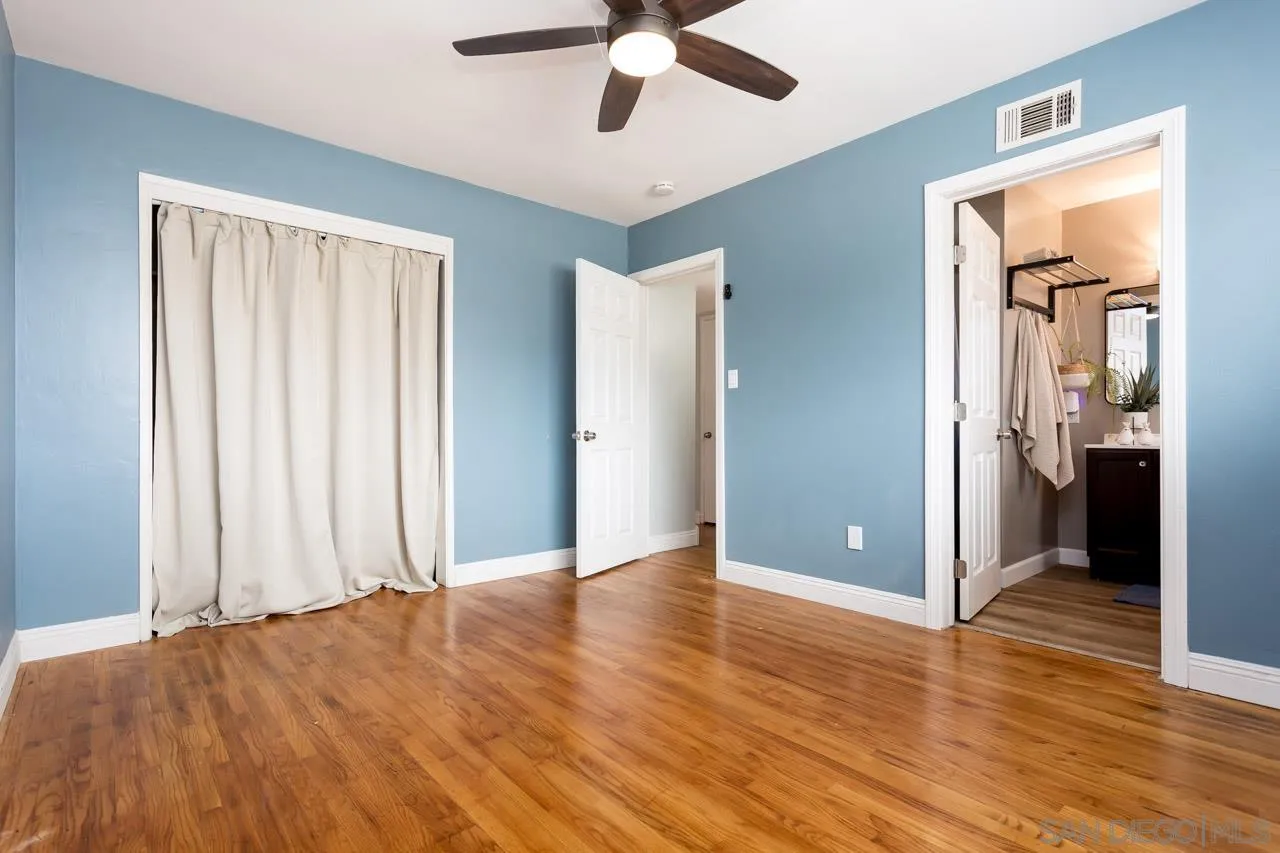 https://cdn.realtyfeed.com/cdn/127/260012802/b2db08789b2bc700f533dce71db73d46.webp