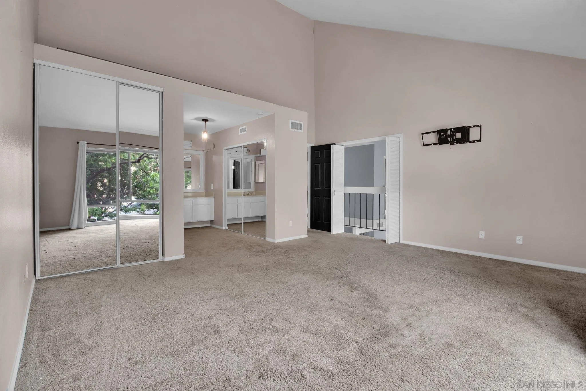 Photo #17: 260012803 Listing: Photo #17