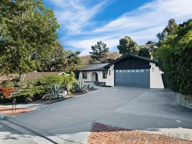 https://cdn.realtyfeed.com/cdn/127/260012804/80bb26e58112b5f57e4d0217debe9ff3.webp