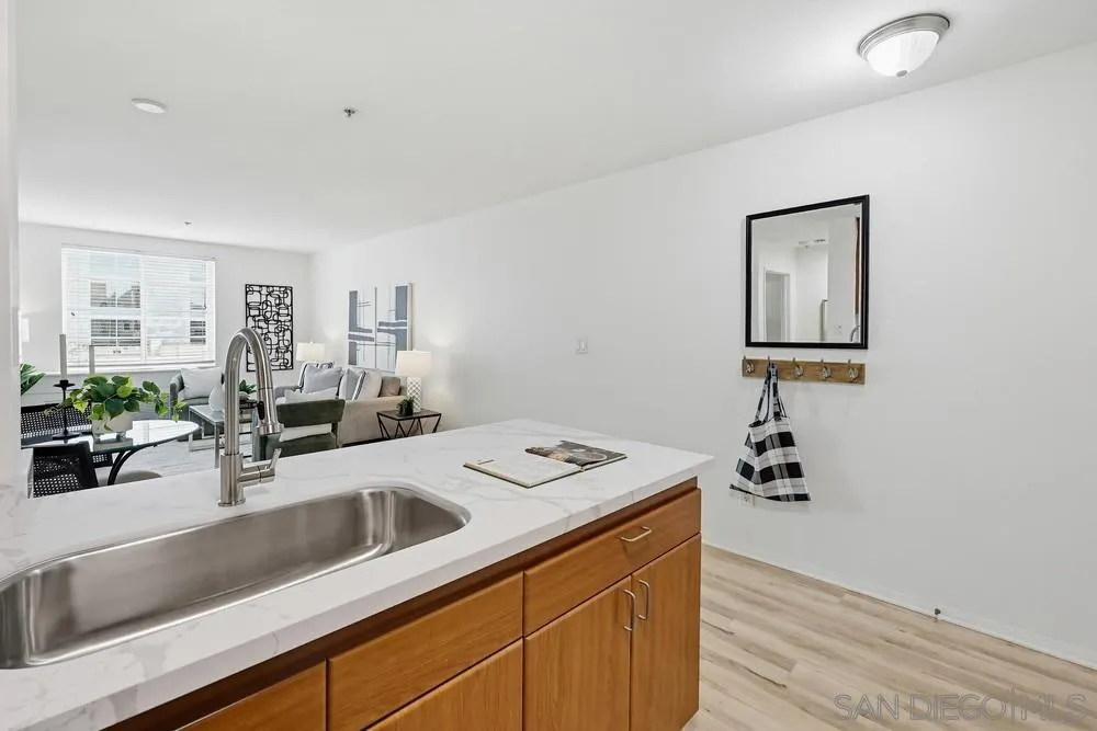 Photo #10: 260012810 Listing: Photo #10