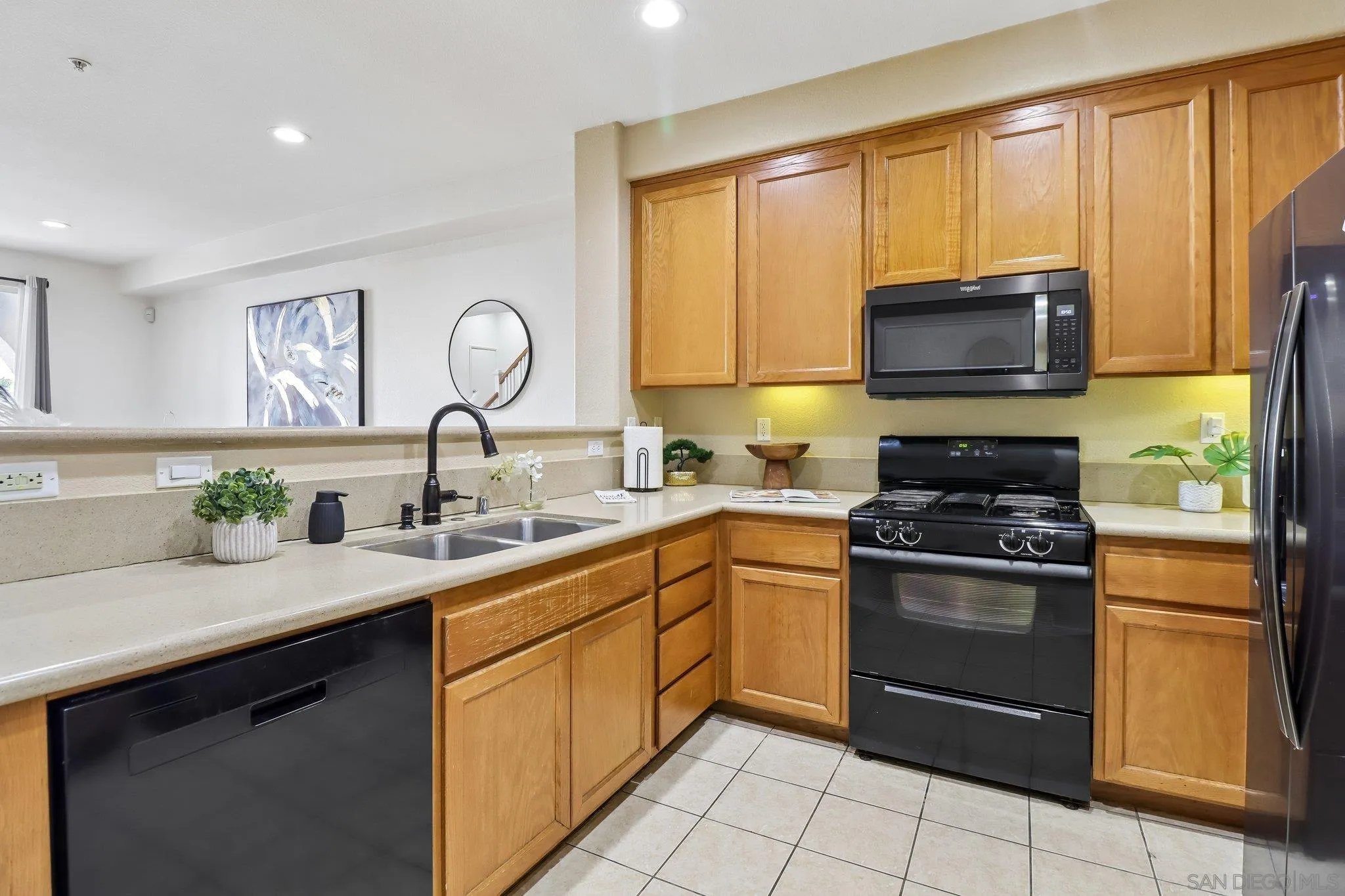 Photo #5: 260012813 Listing: Photo #5