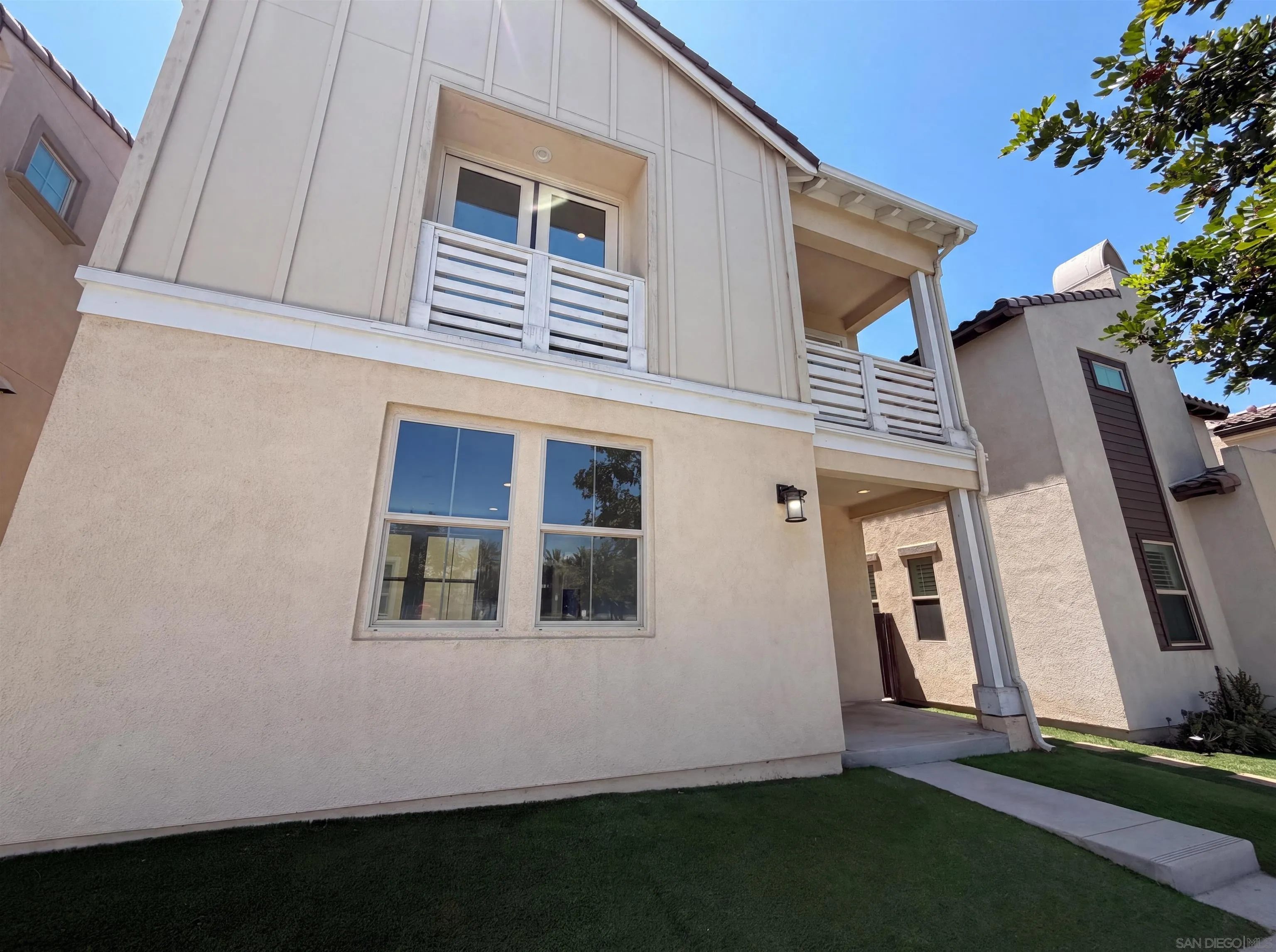 https://cdn.realtyfeed.com/cdn/127/260012814/99c18326d83ebf750415ab3ea139b5a8.webp