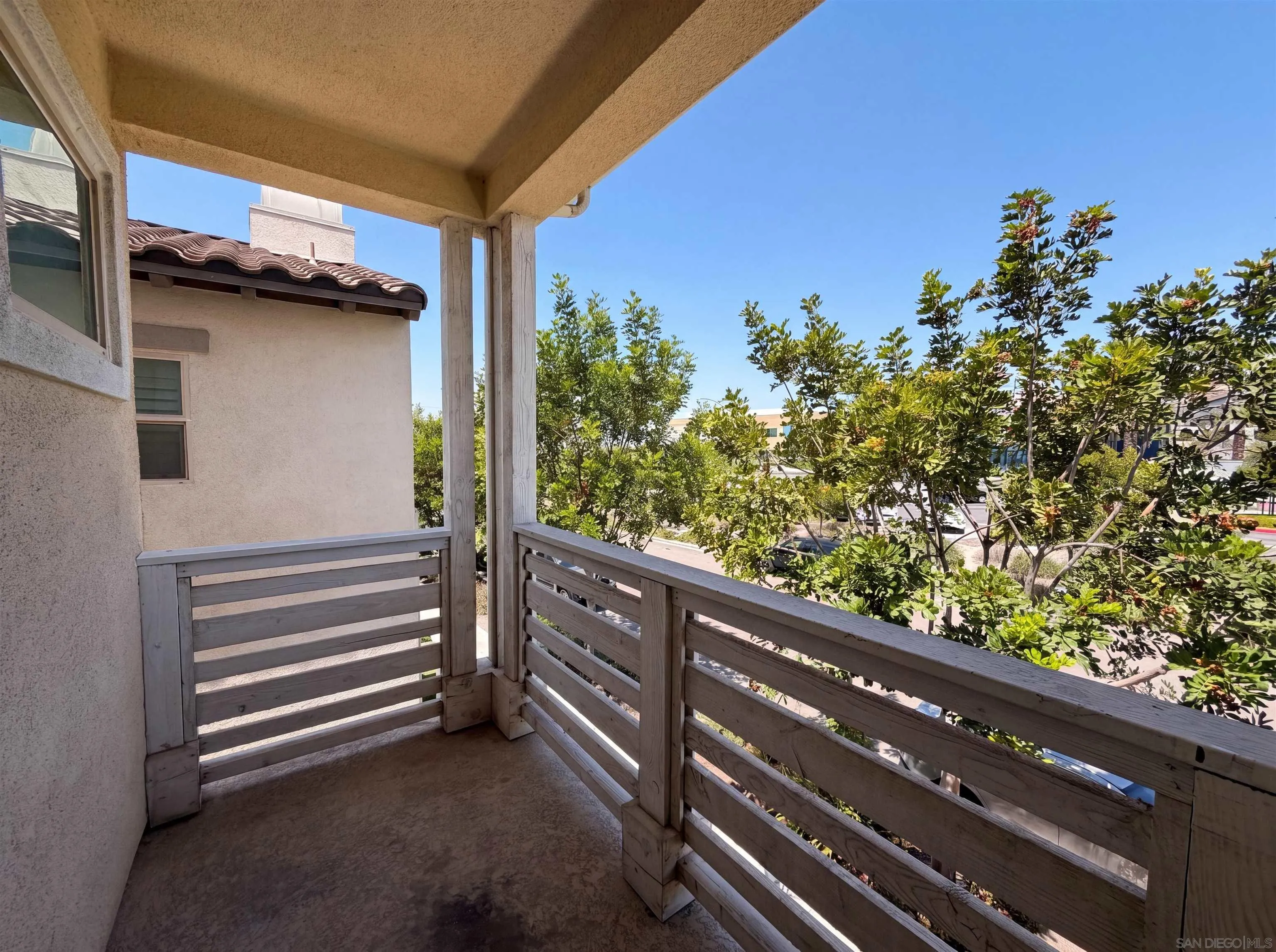 https://cdn.realtyfeed.com/cdn/127/260012814/fee81da2ffc1348ec4df39ac520764dd.webp