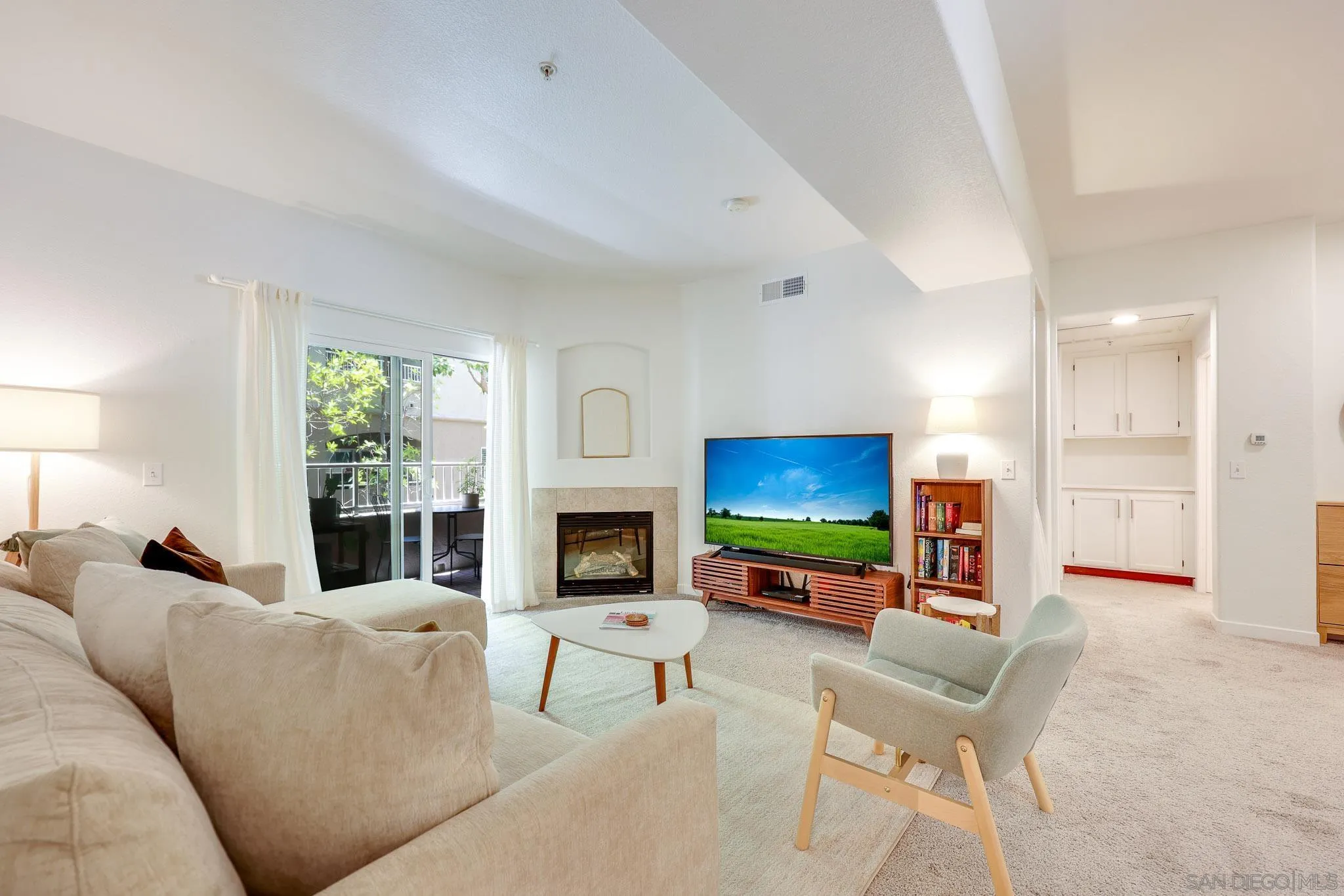 Photo #3: 260012816 Listing: Photo #3