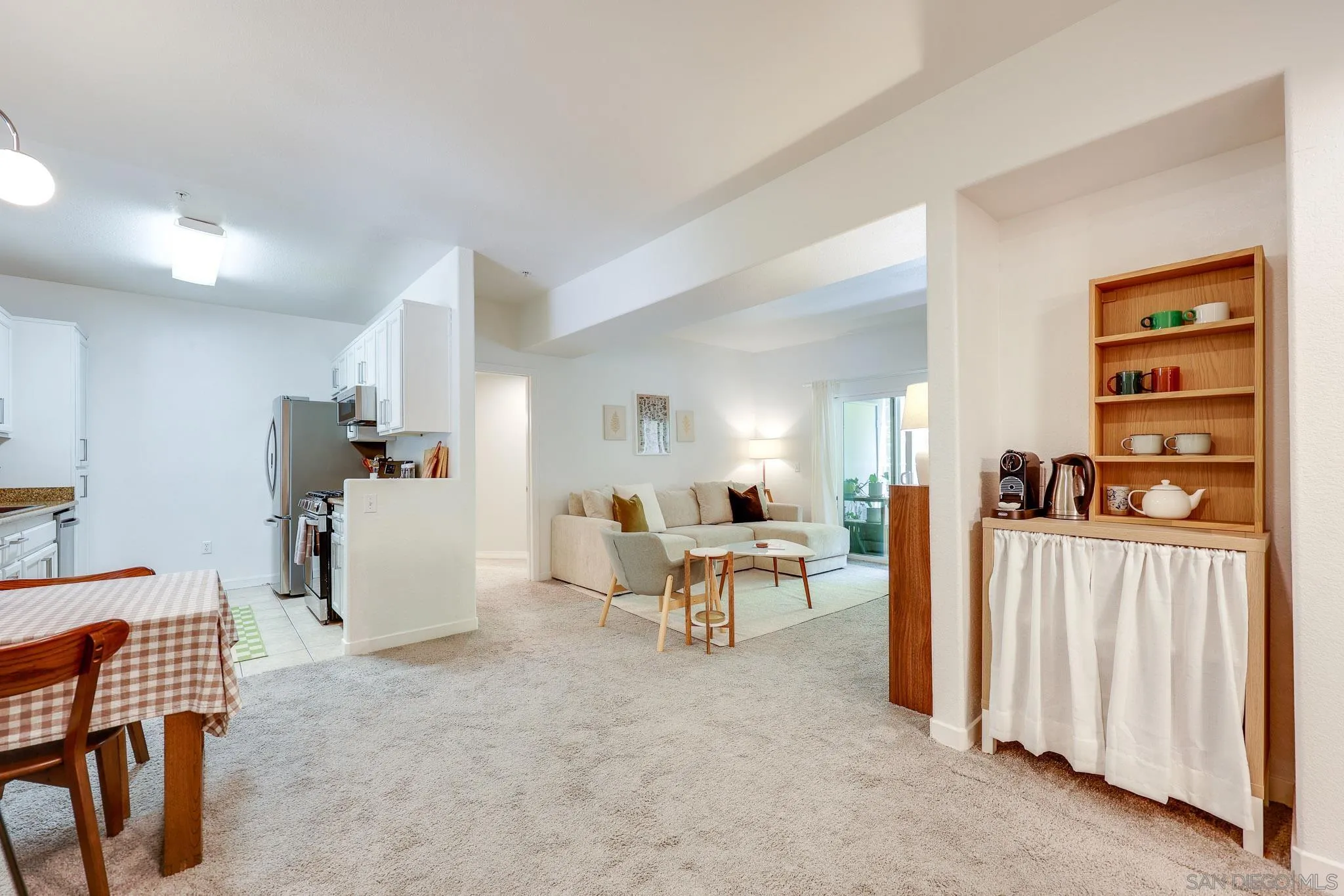 Photo #12: 260012816 Listing: Photo #12