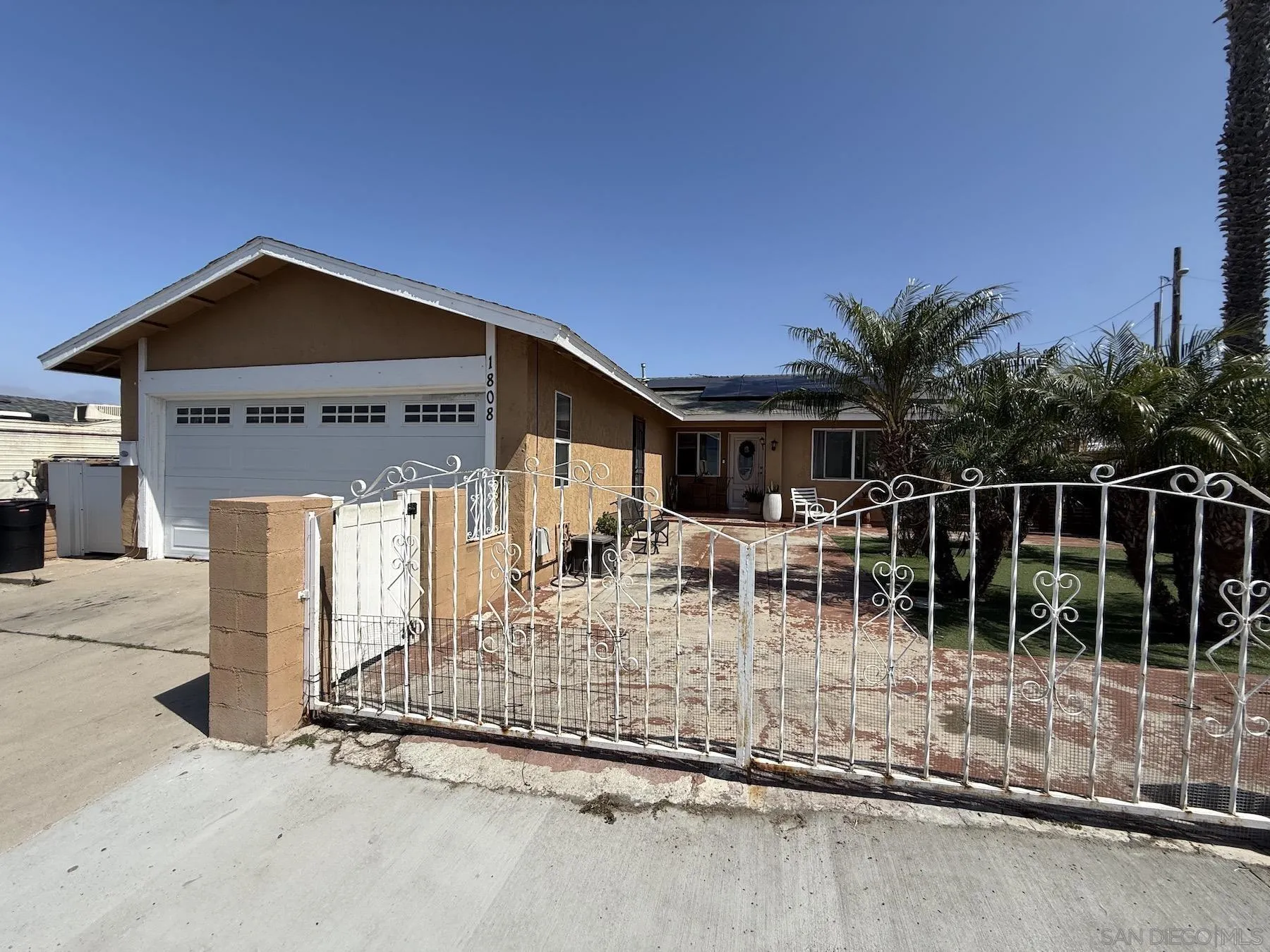 https://cdn.realtyfeed.com/cdn/127/260012825/9dce1355fae9eae1b2afdd9e11b80062.webp