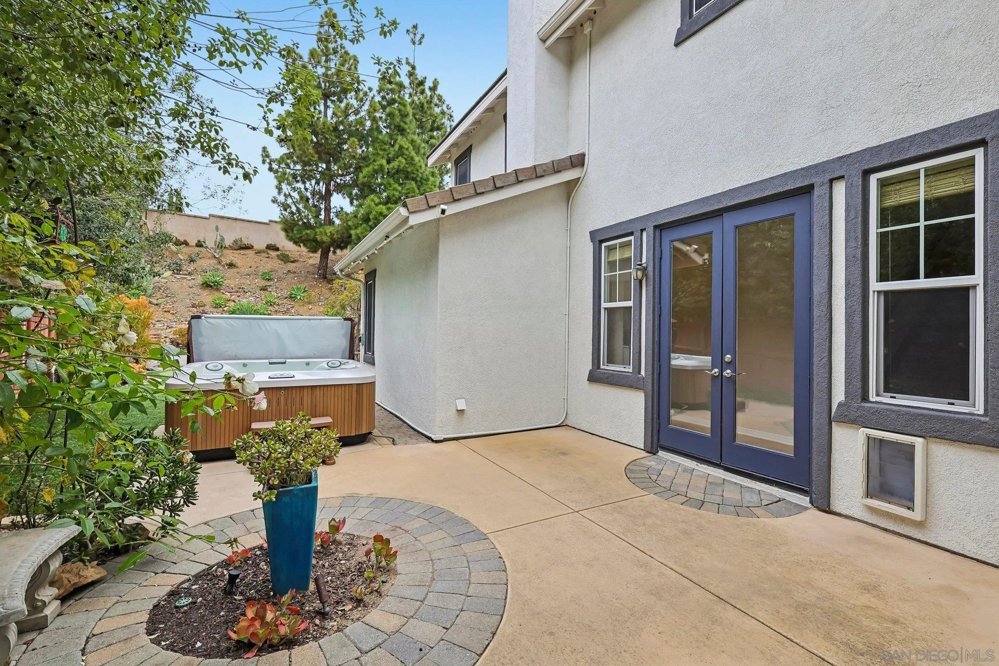 https://cdn.realtyfeed.com/cdn/127/260012827/07ad995f930cf12a6449a4febd4eff3e.webp