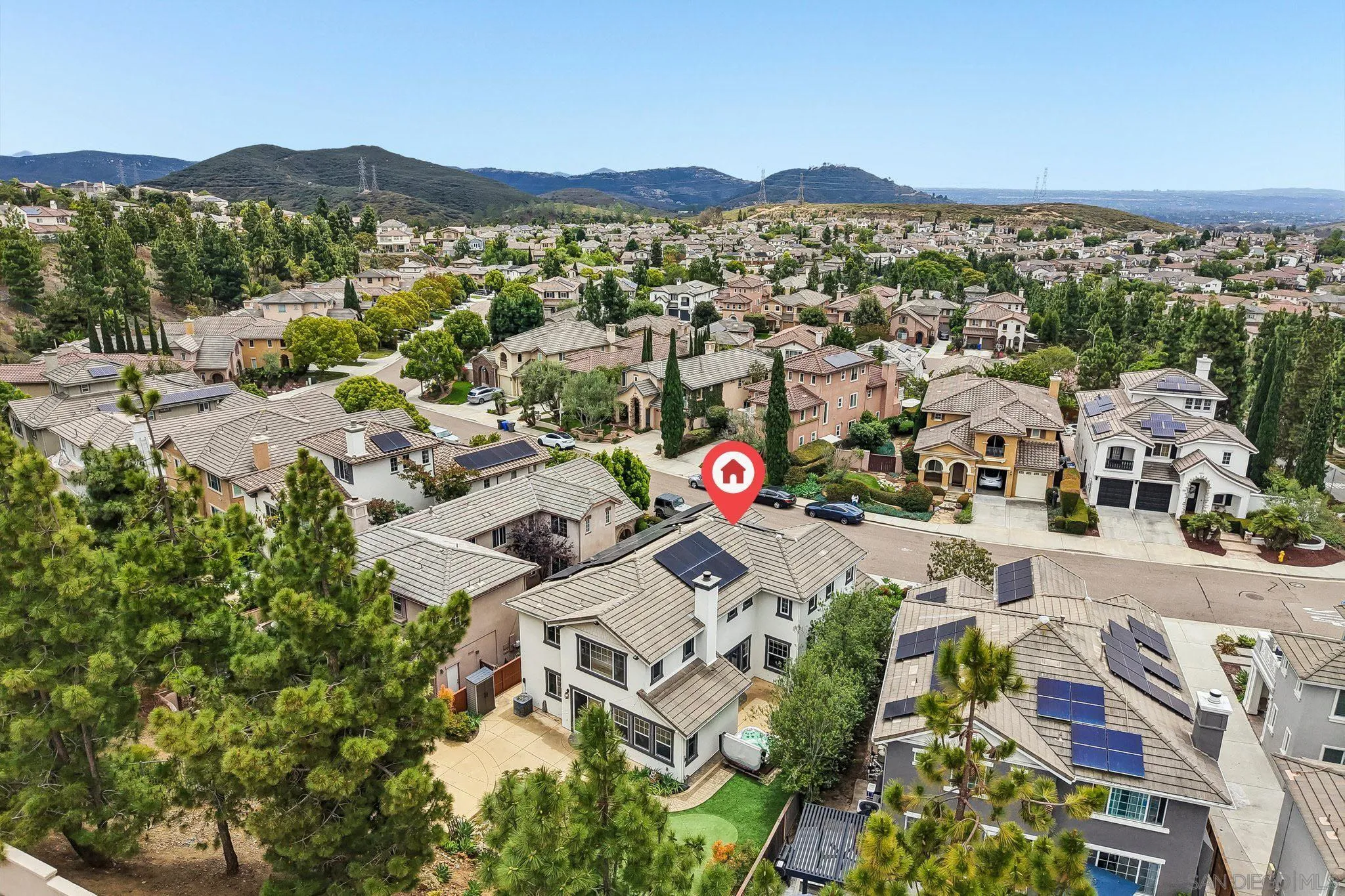 https://cdn.realtyfeed.com/cdn/127/260012827/2041cca1b19c61fd2a3acab138d57e14.webp
