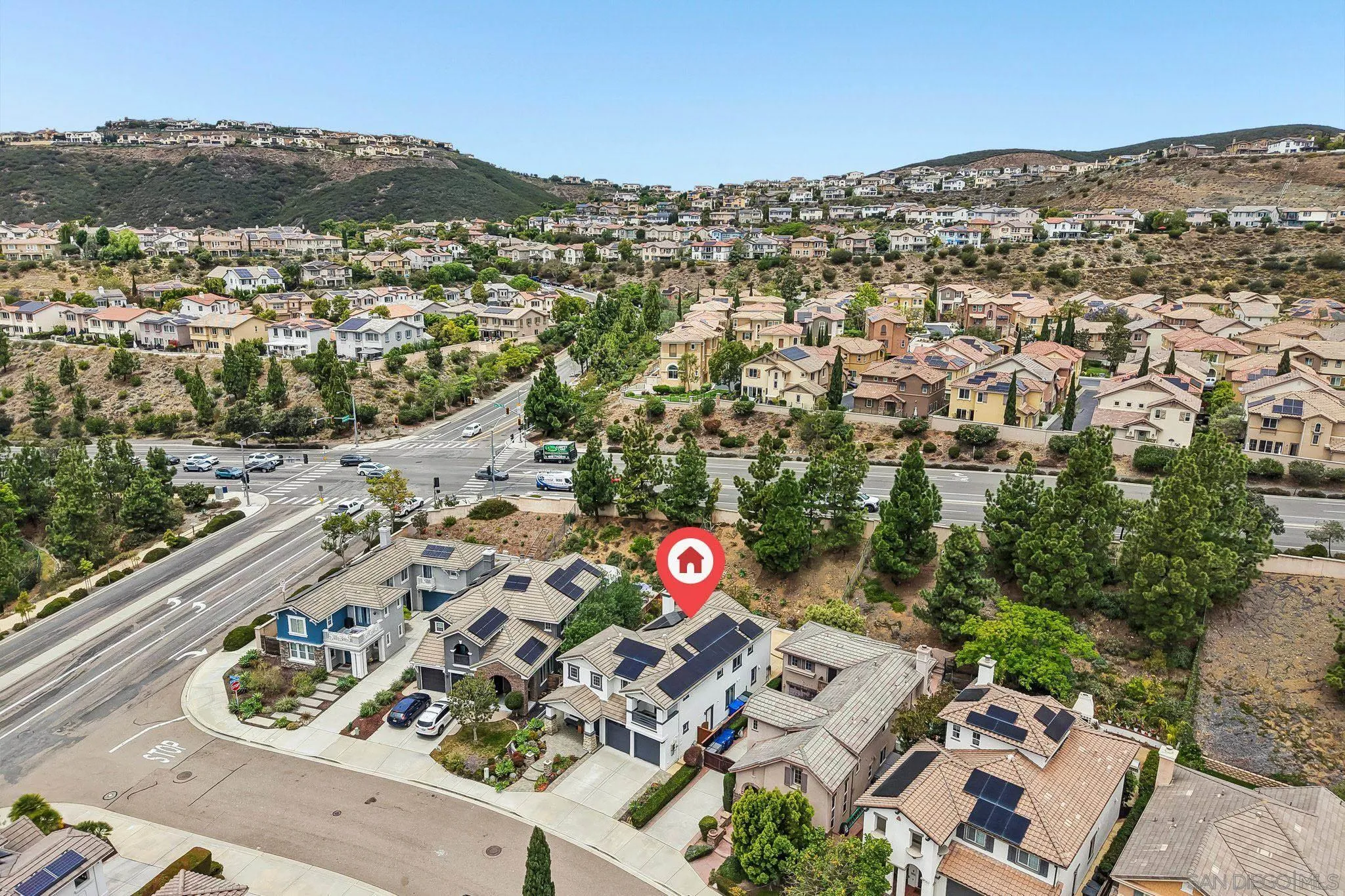 https://cdn.realtyfeed.com/cdn/127/260012827/32445ac7359bba3a60cdc072a6081946.webp