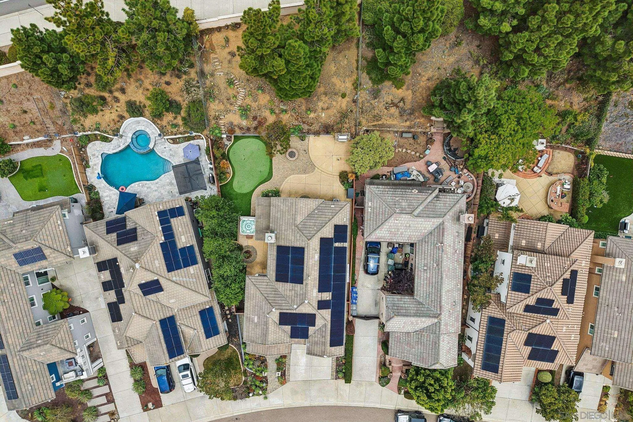 https://cdn.realtyfeed.com/cdn/127/260012827/36a2f9fb239d2c46e2c6de26ceaecb0b.webp