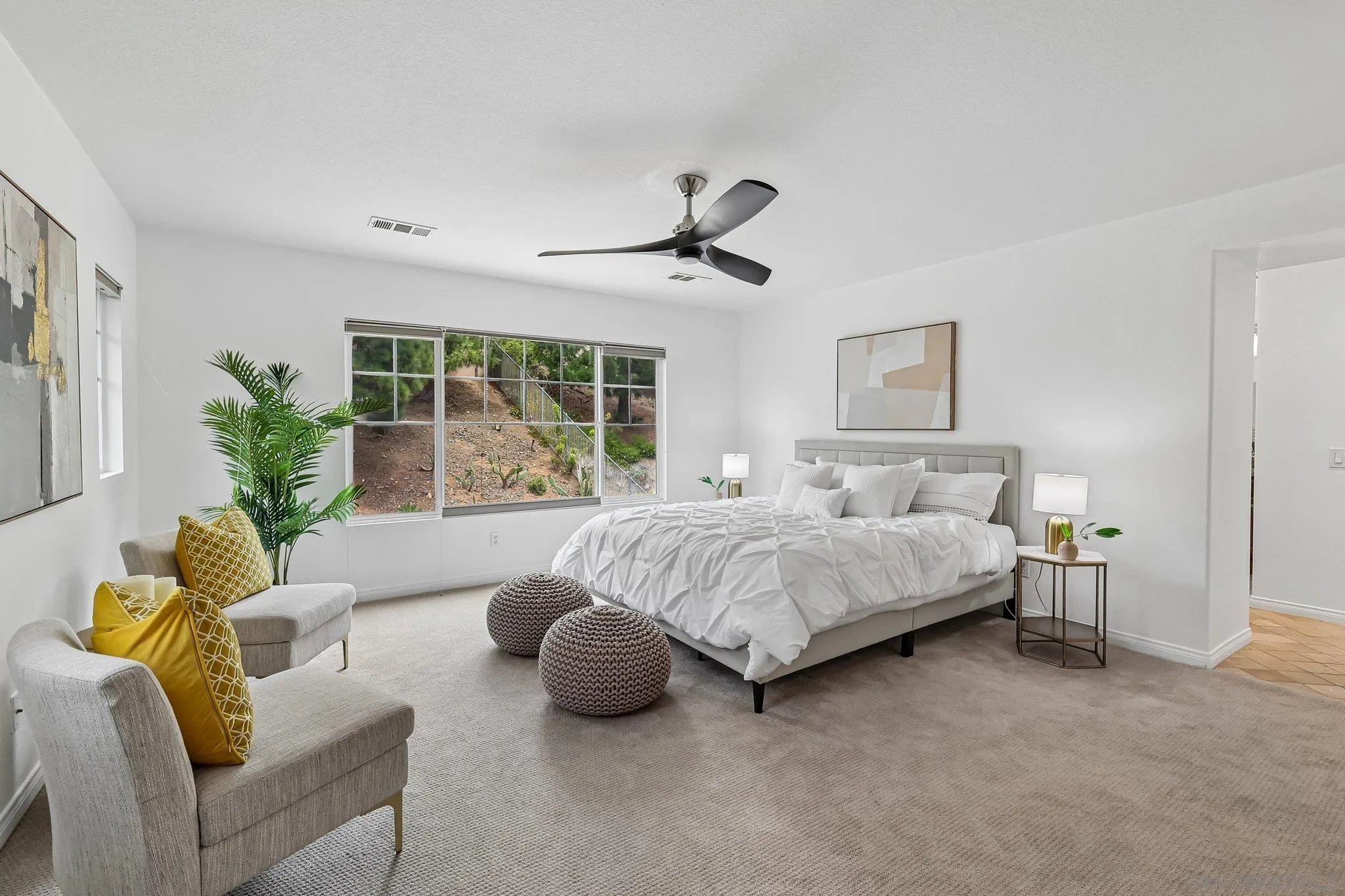 https://cdn.realtyfeed.com/cdn/127/260012827/7a86d76e372610d5722b8588a1e7b45e.webp