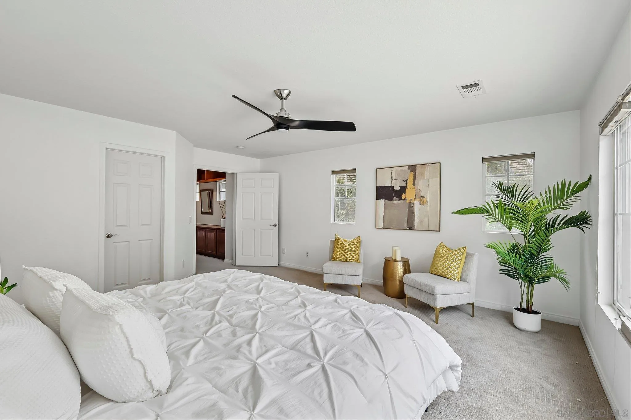 https://cdn.realtyfeed.com/cdn/127/260012827/82911d9380a3afd939b2633a6b72a701.webp