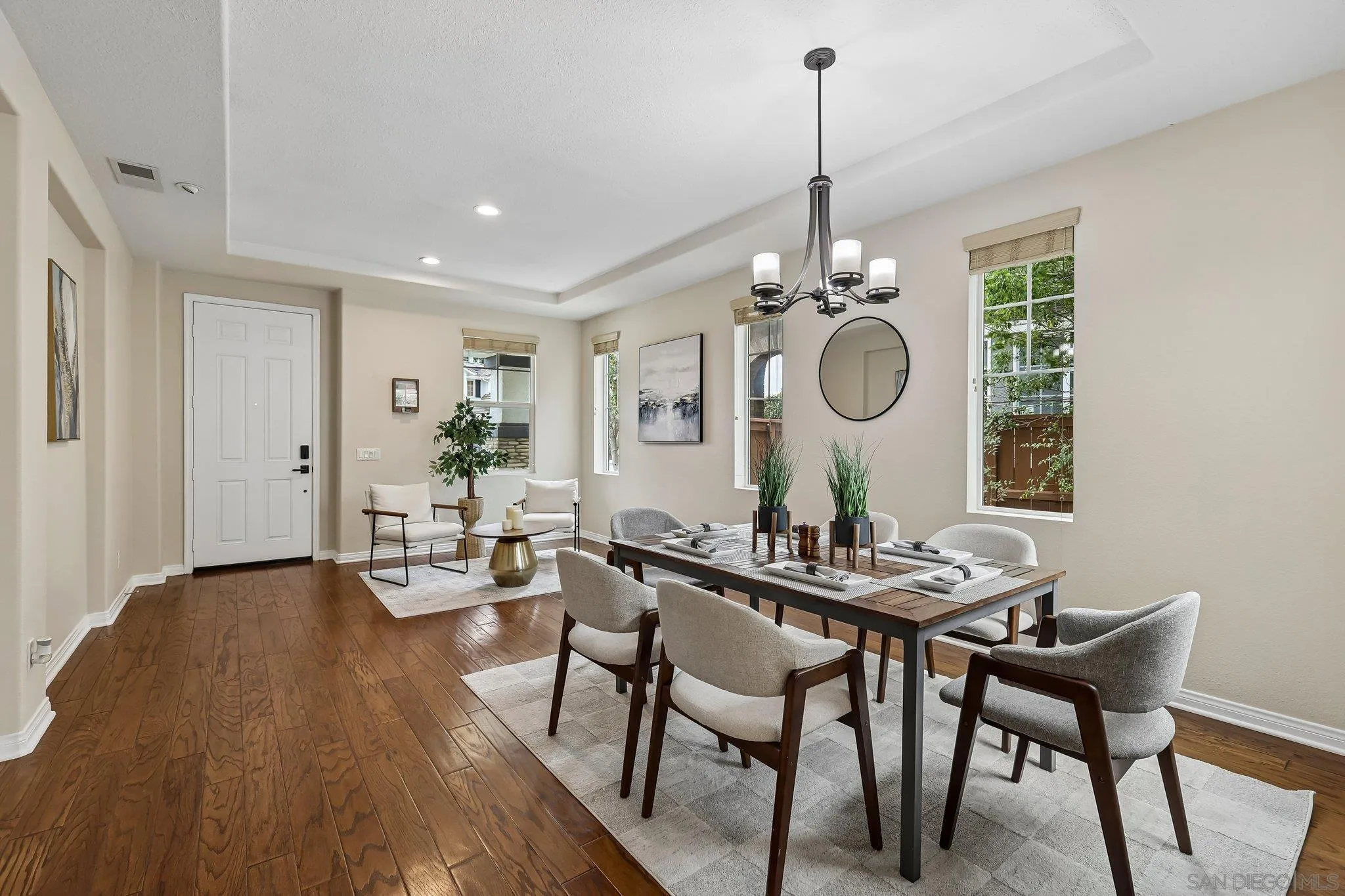 https://cdn.realtyfeed.com/cdn/127/260012827/b0a958b91a771e059ad7f1c7e39ecaa3.webp